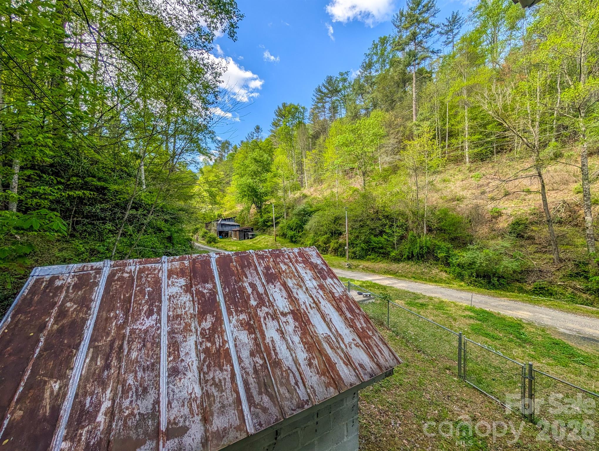 77 Griffith Branch Road — Green Mountain