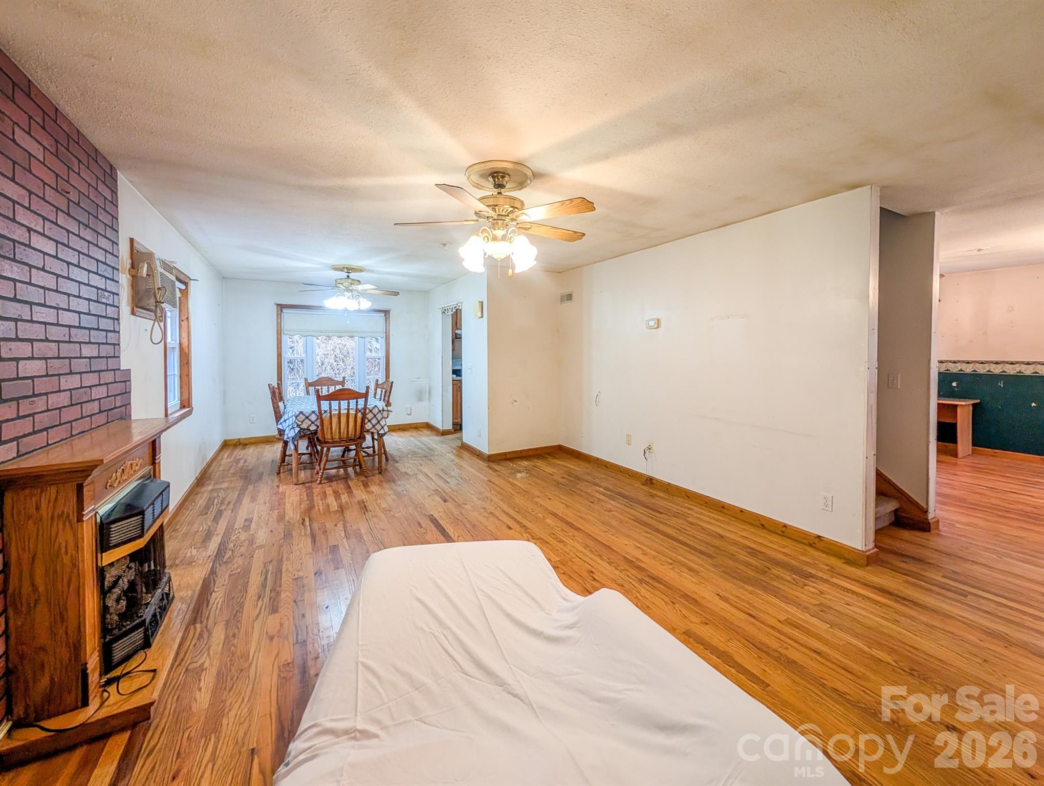 77 Griffith Branch Road — Green Mountain