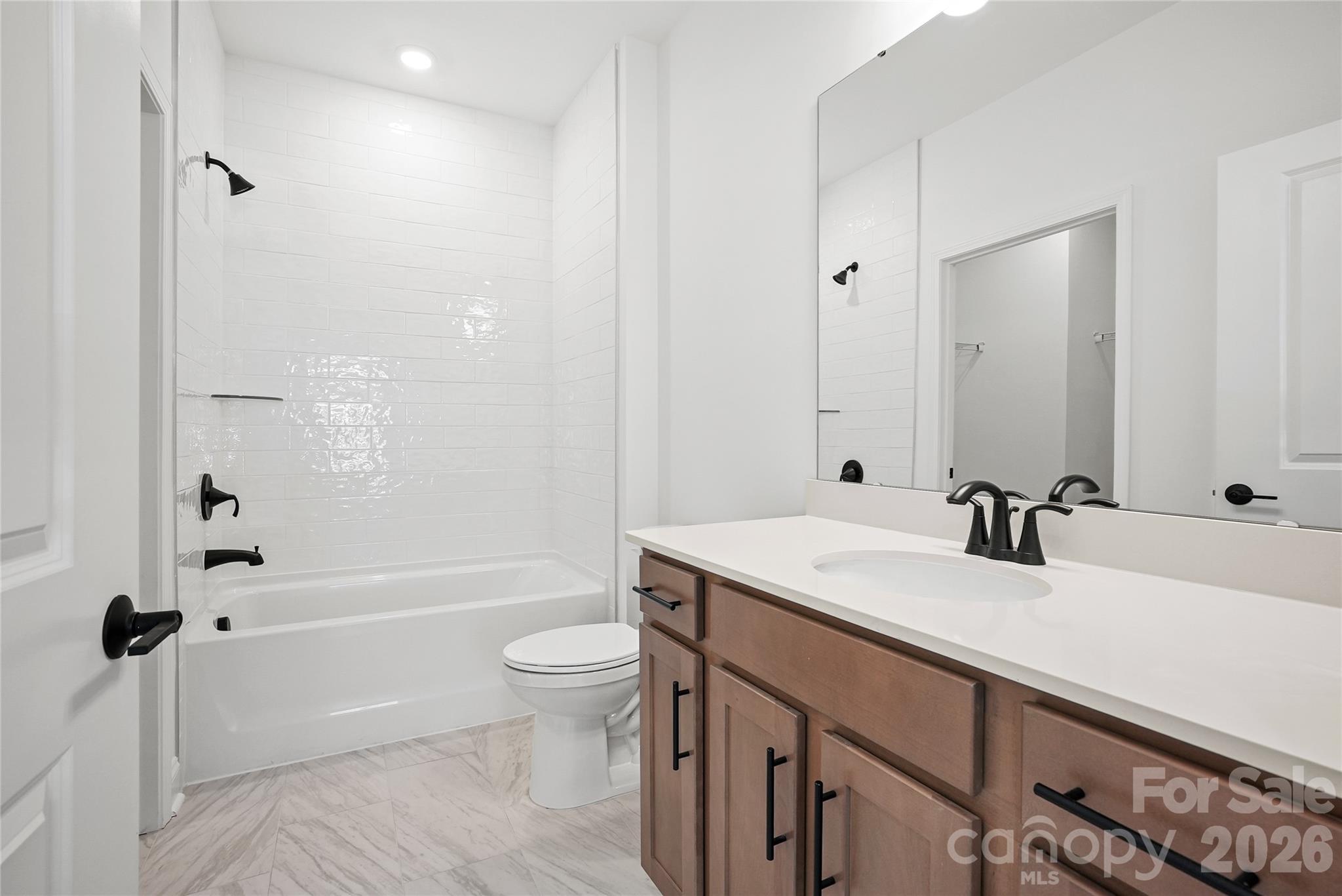 2736 Peak Court — Belmont