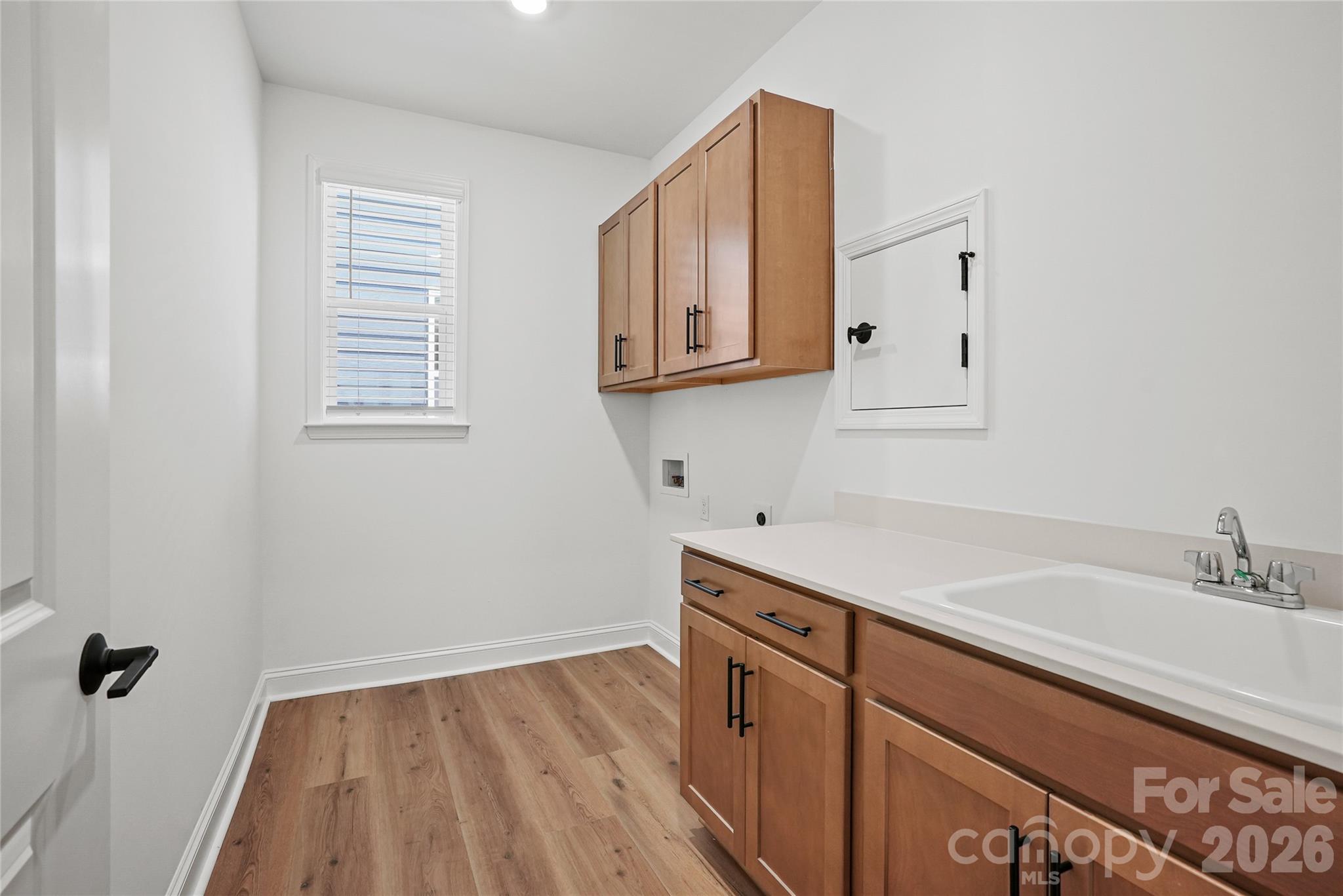 2736 Peak Court — Belmont