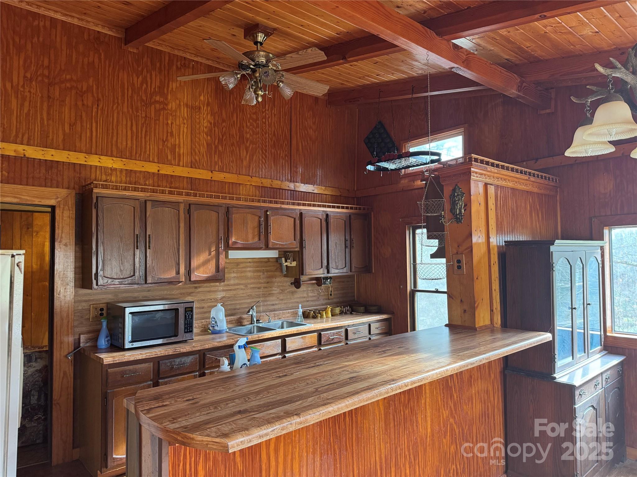 201 Tinsley Road — Brevard