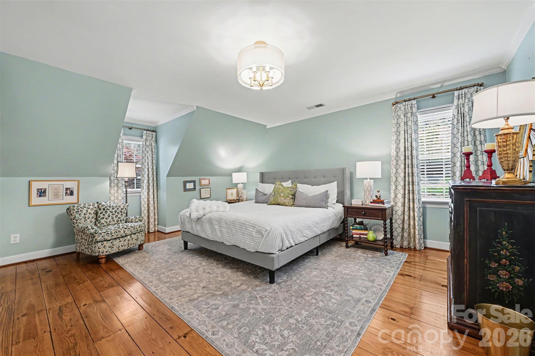 2511 Heritage Circle — Statesville