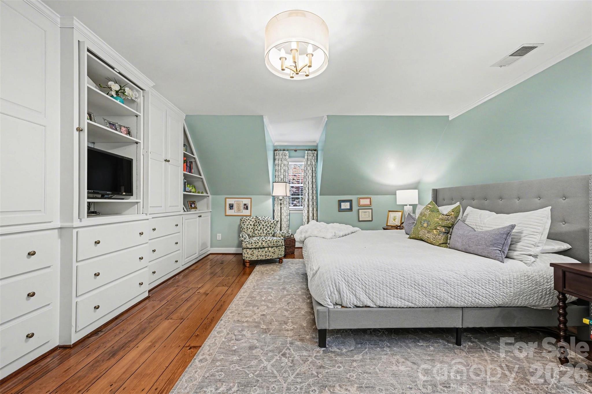 2511 Heritage Circle — Statesville