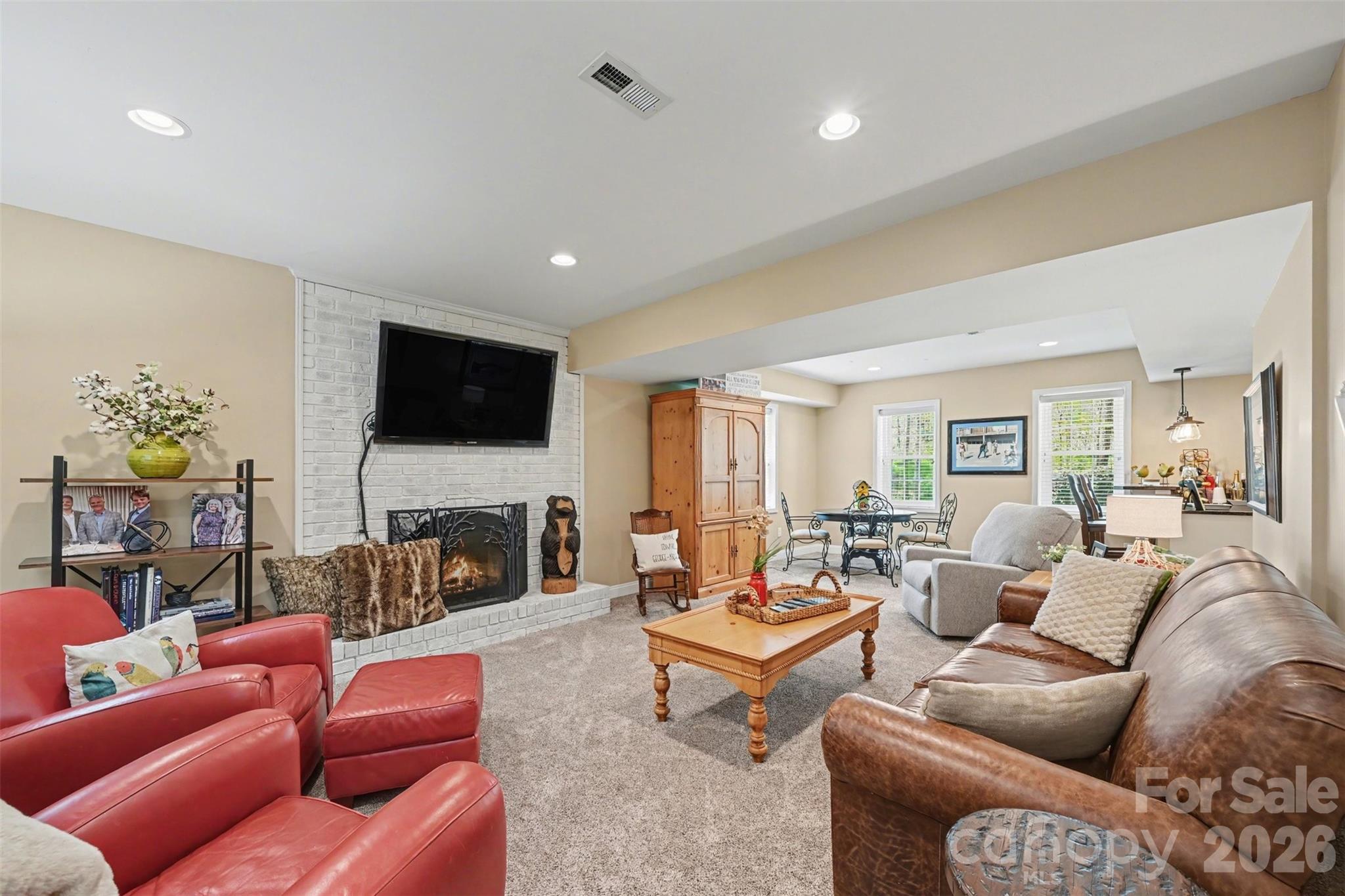 2511 Heritage Circle — Statesville