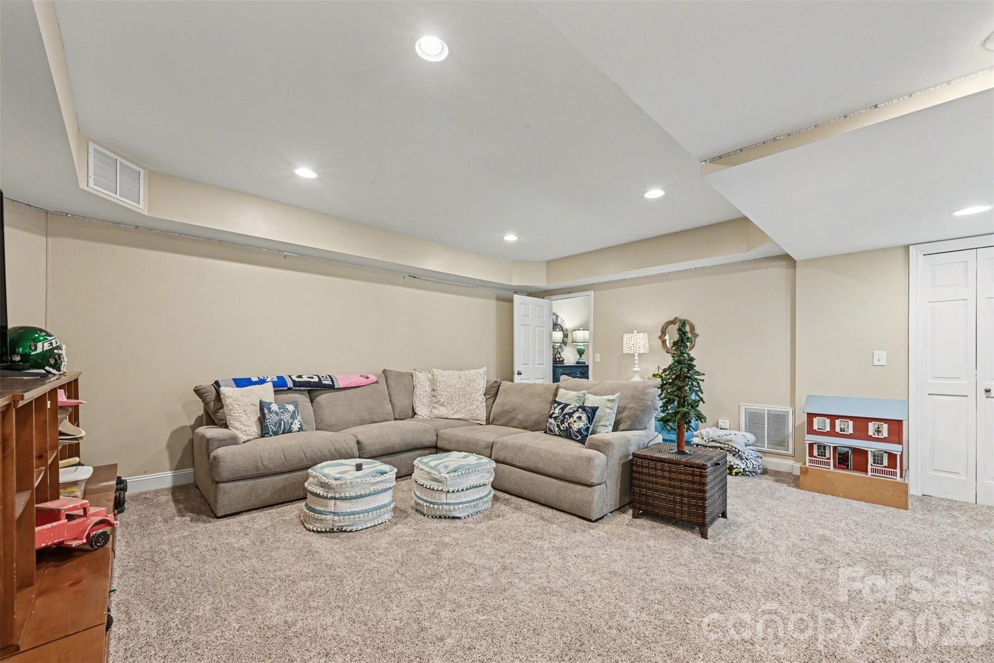 2511 Heritage Circle — Statesville