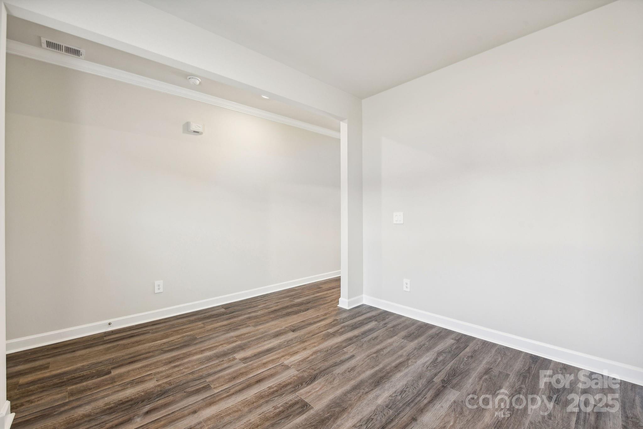 2207 Silverbell Lane — Stanley