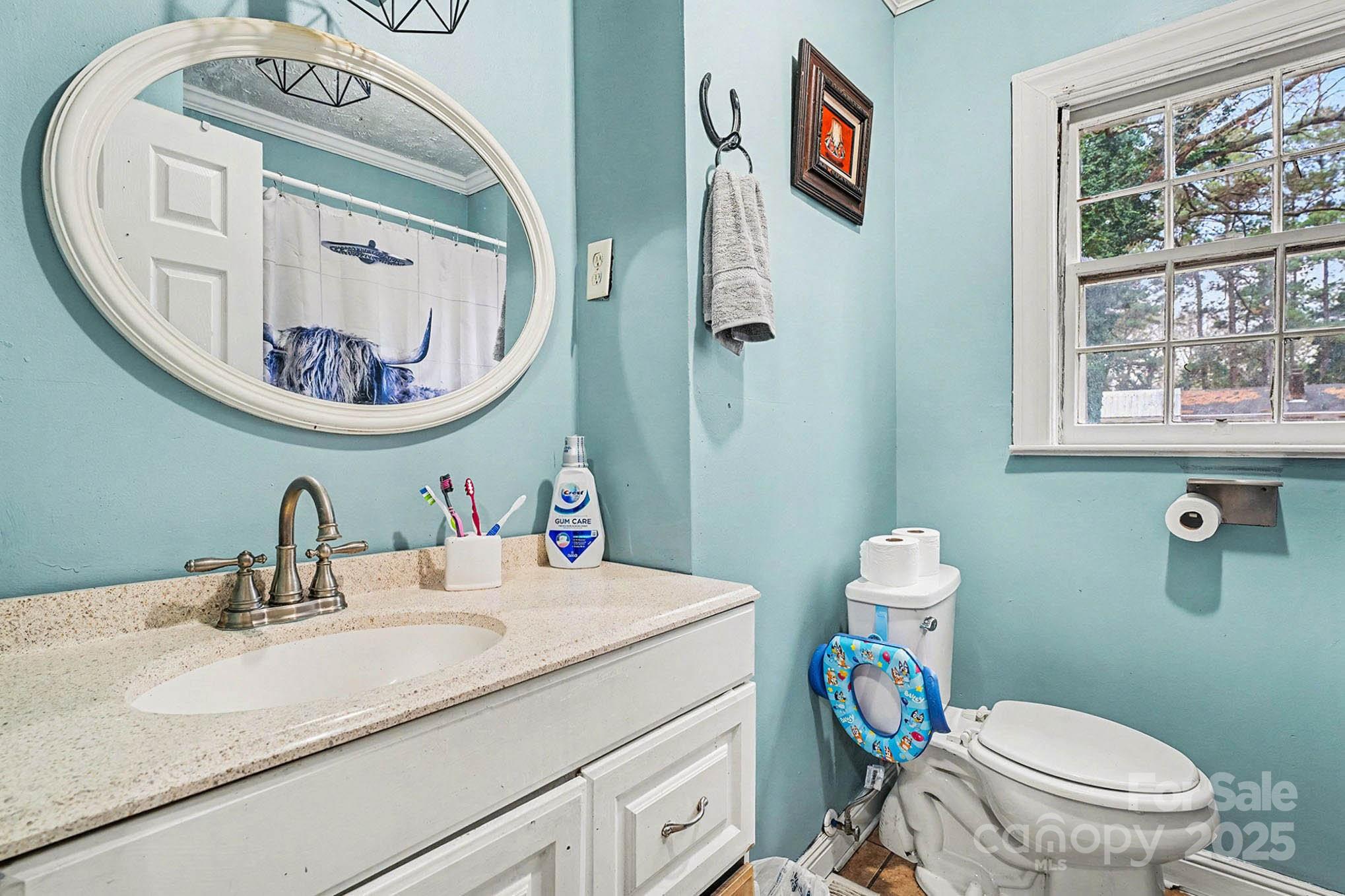 109 S Austin Street — Maxton