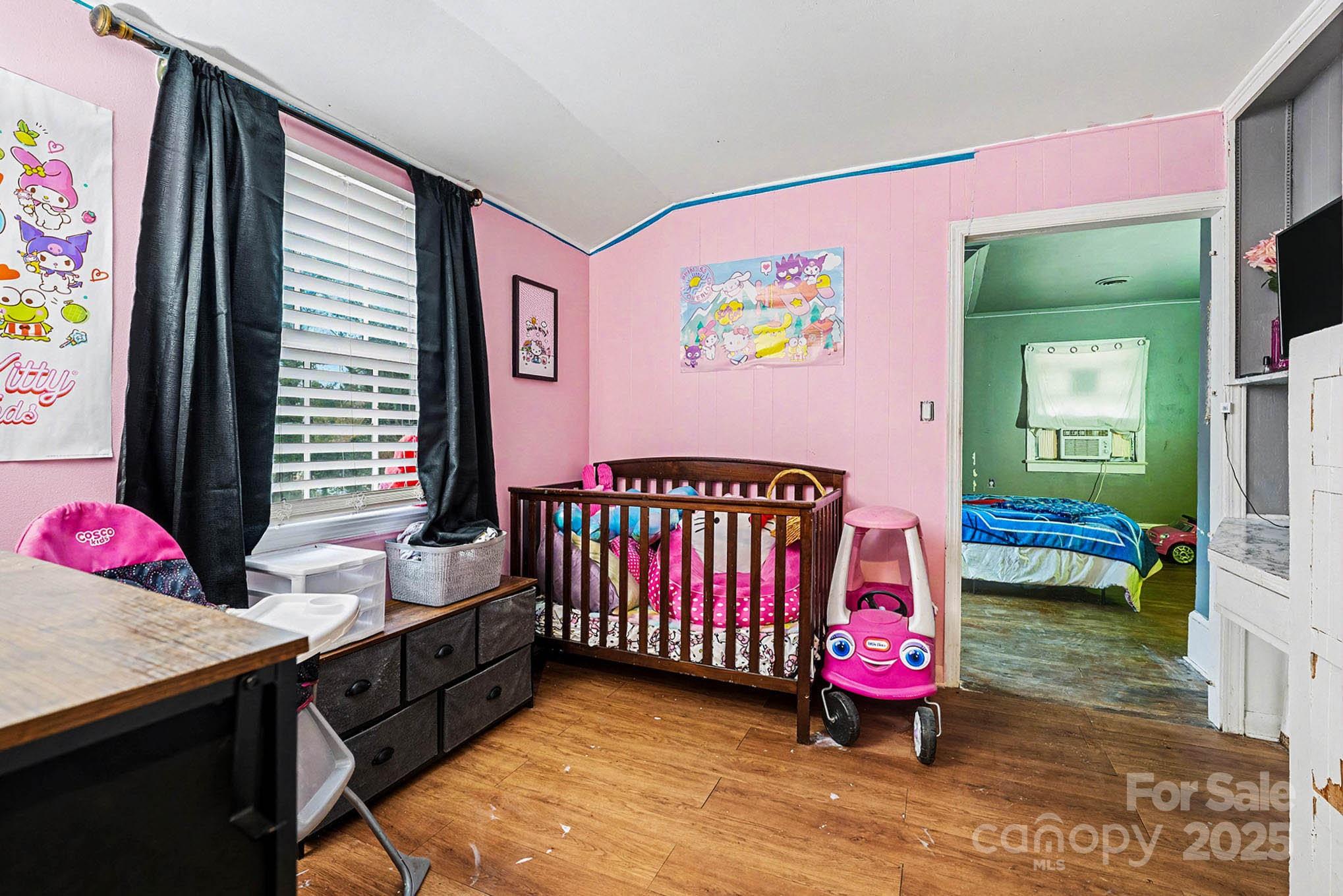 109 S Austin Street — Maxton