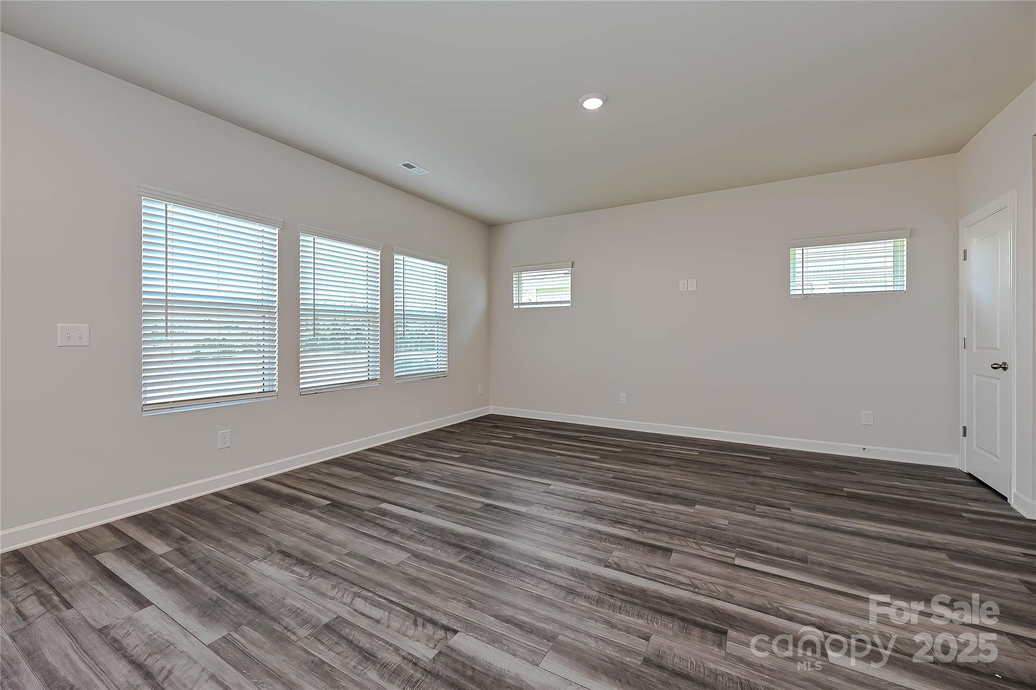 1313 30th Street Lane NE — Conover