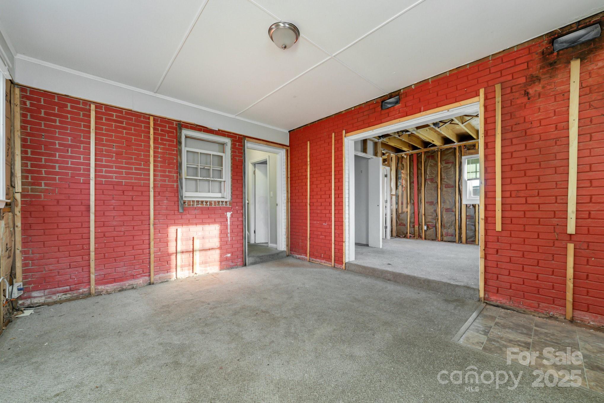 9926 Rockmeadow Drive — Charlotte