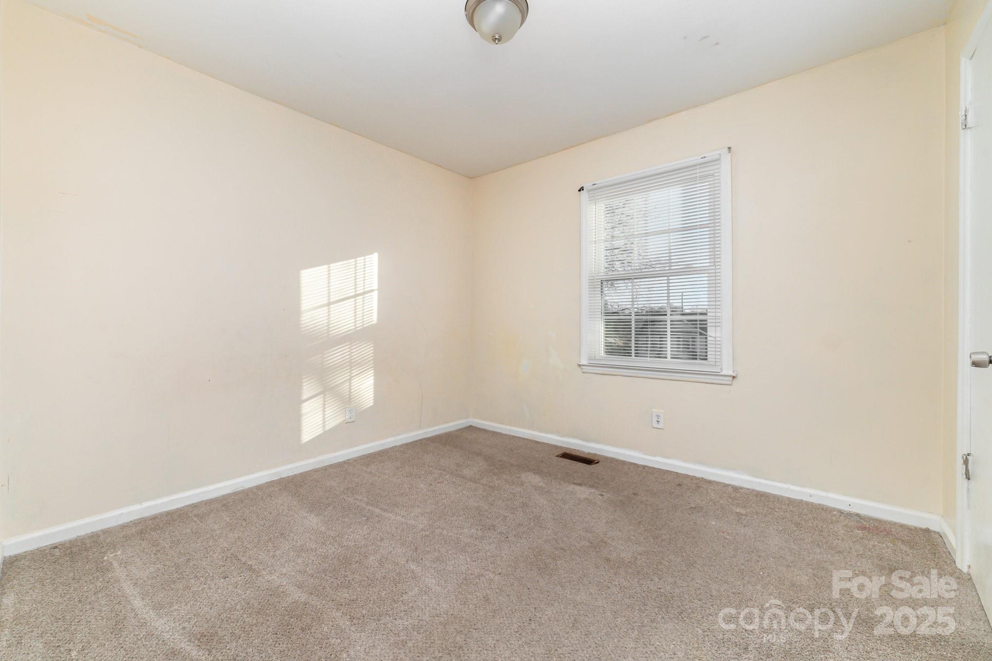 9926 Rockmeadow Drive — Charlotte