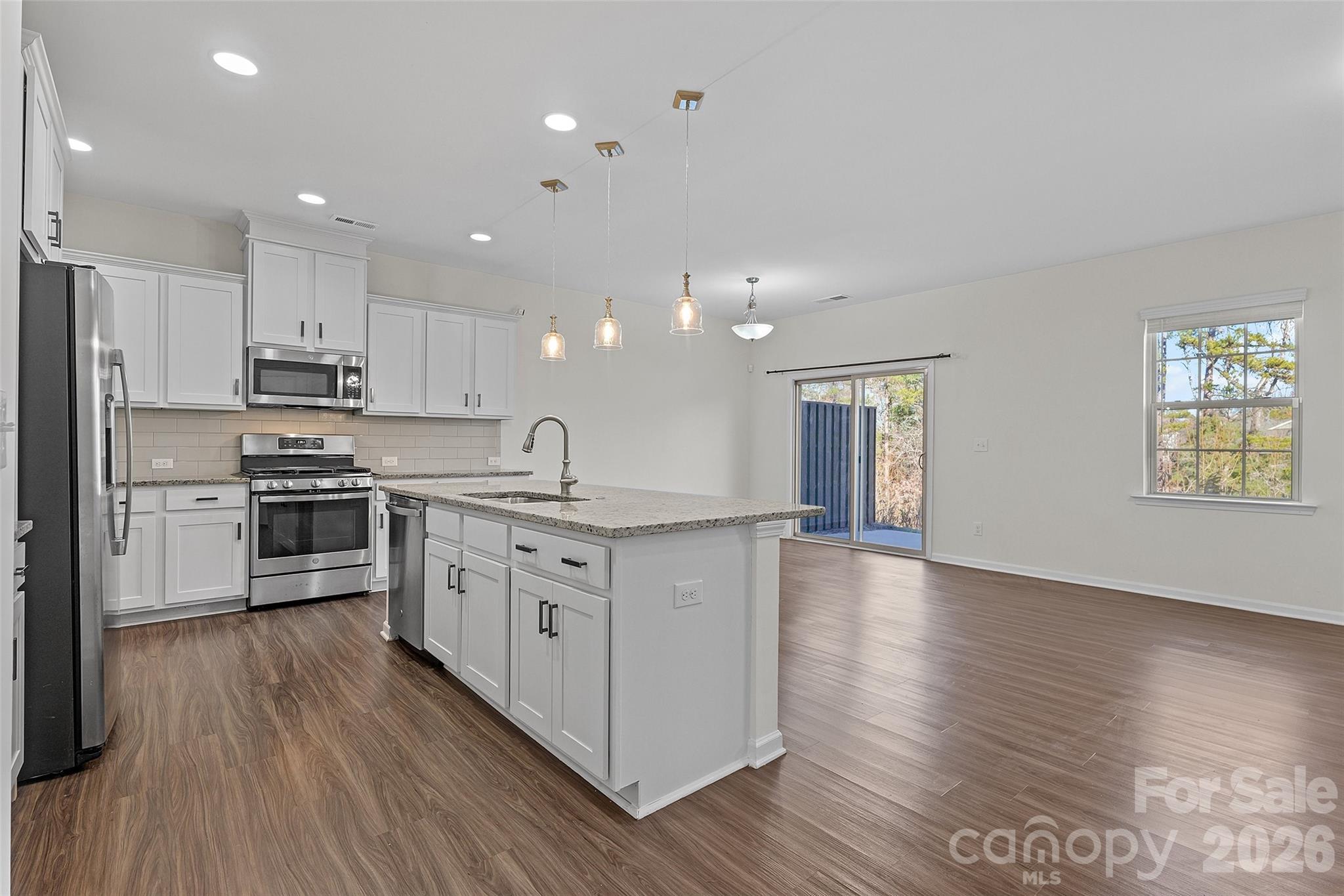 620 Amber Meadows Way — Tega Cay