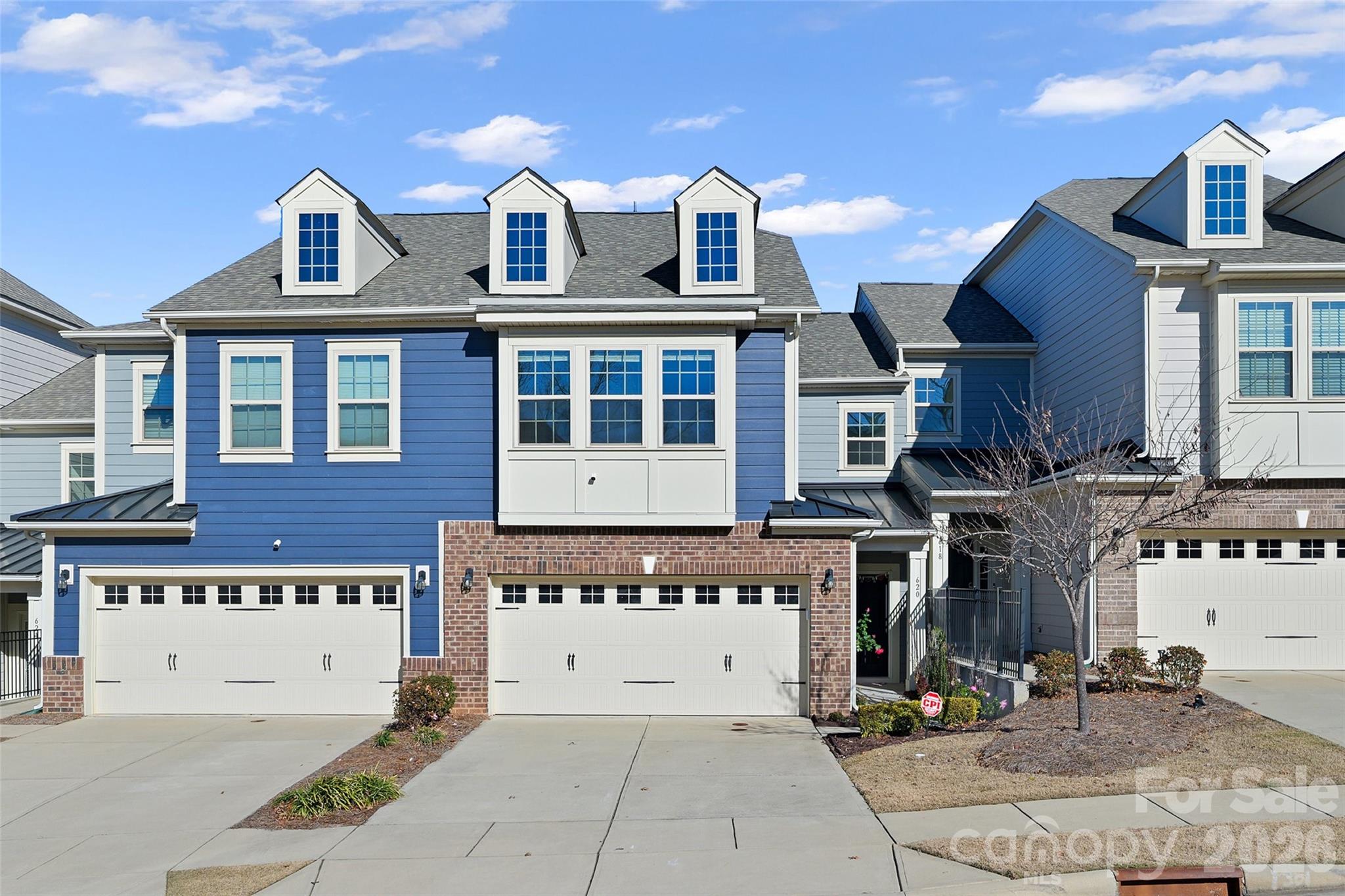 620 Amber Meadows Way — Tega Cay