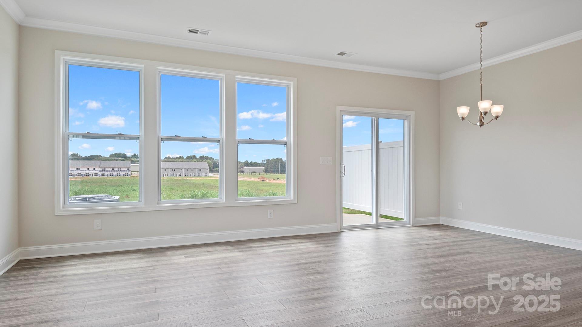 369 Creekview Road — Hendersonville