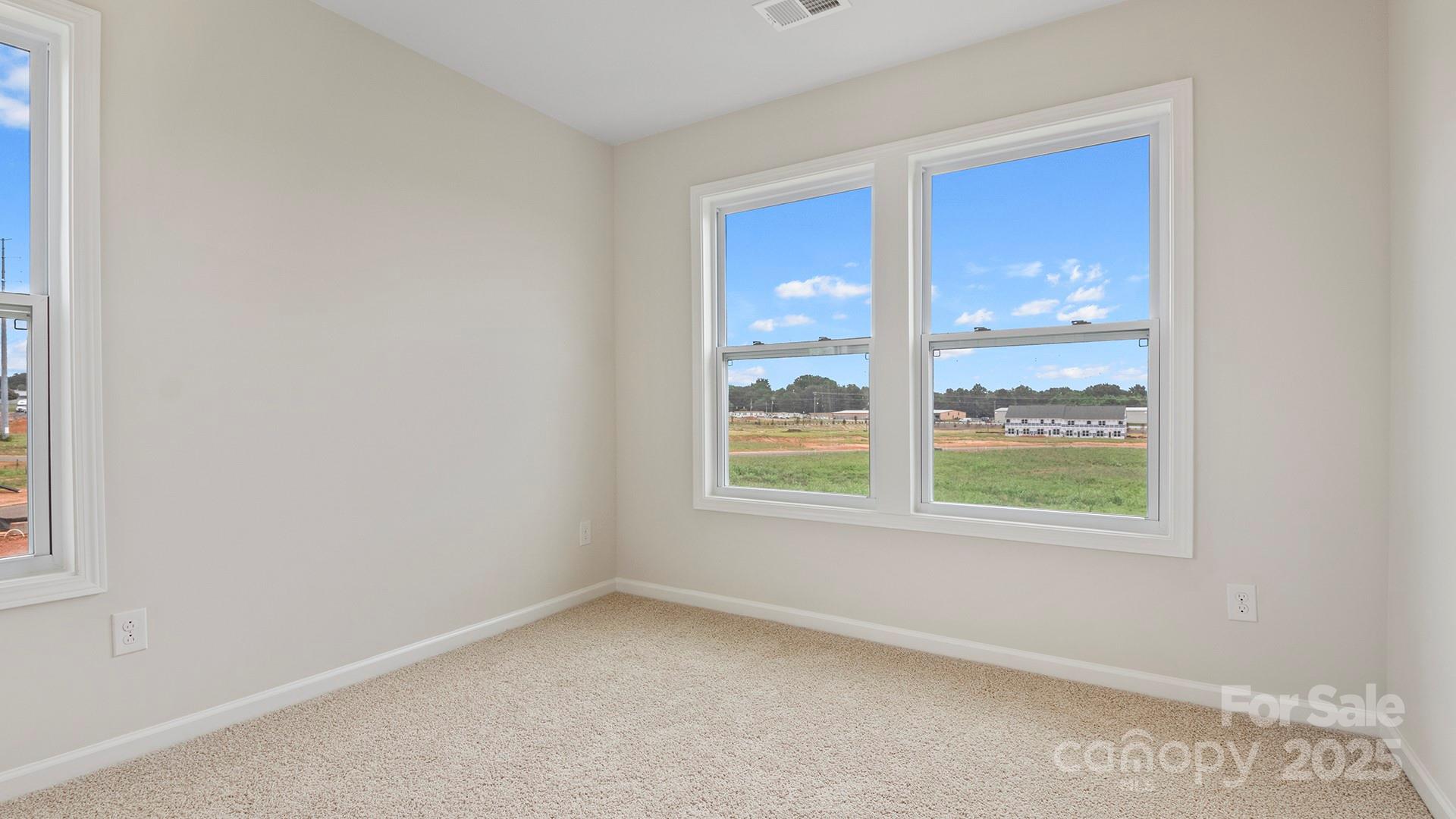 369 Creekview Road — Hendersonville