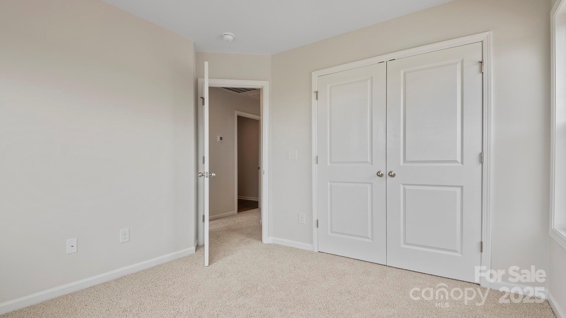 369 Creekview Road — Hendersonville