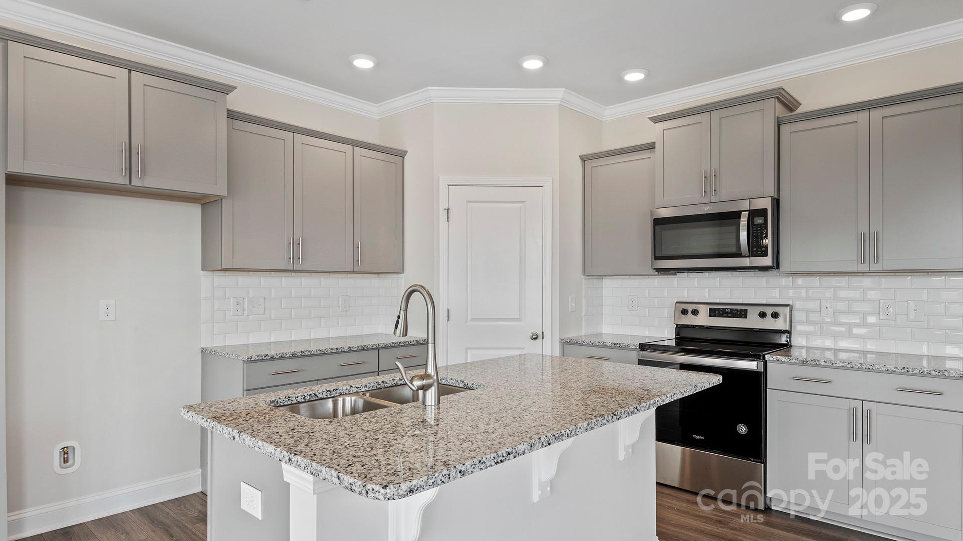 369 Creekview Road — Hendersonville