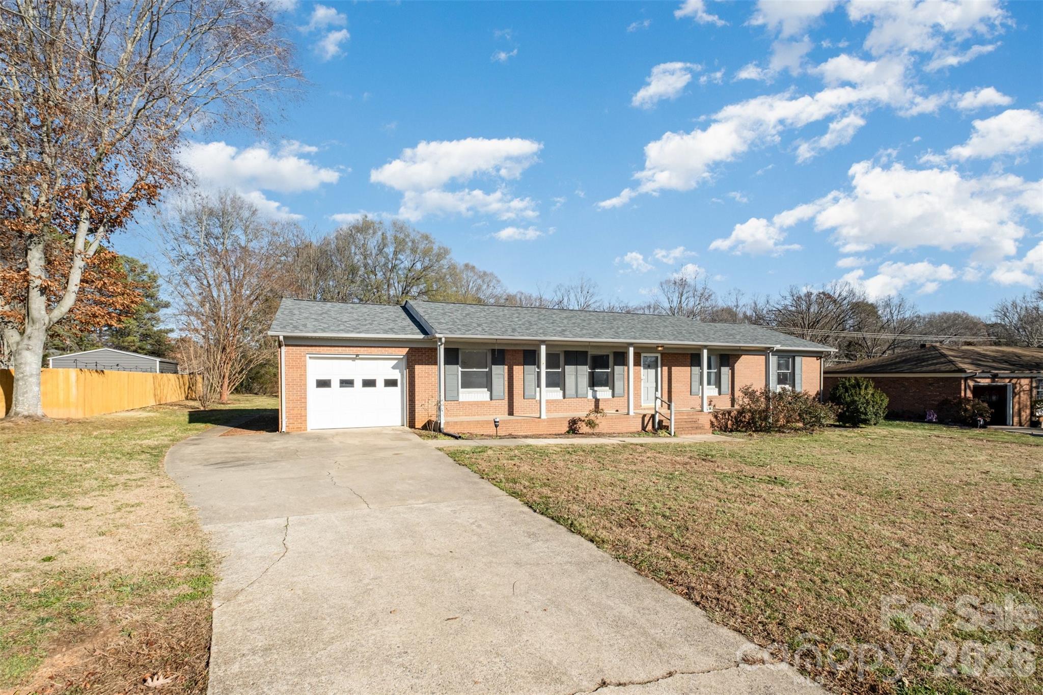 830 S Magnolia Street — Mooresville