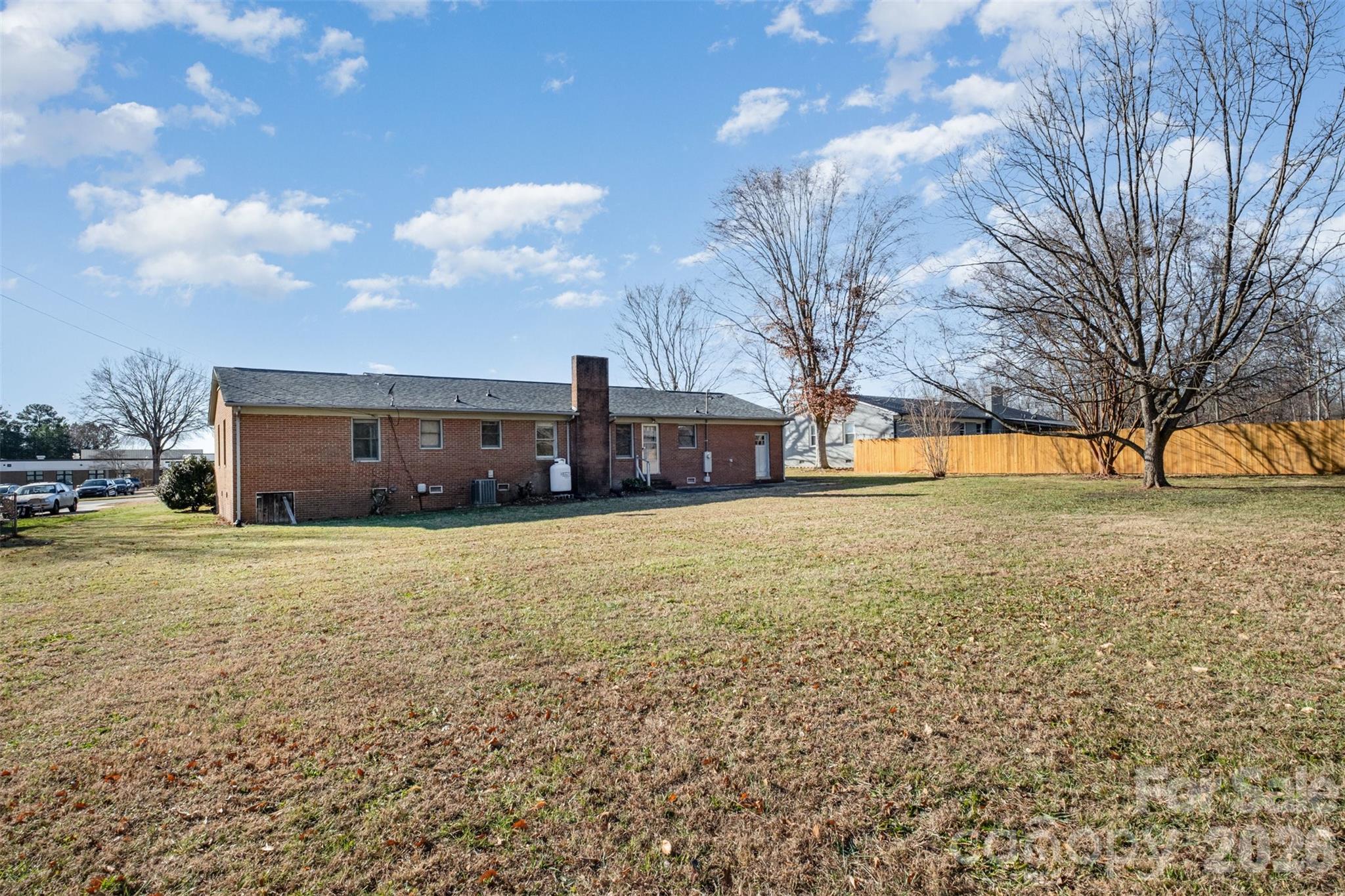 830 S Magnolia Street — Mooresville