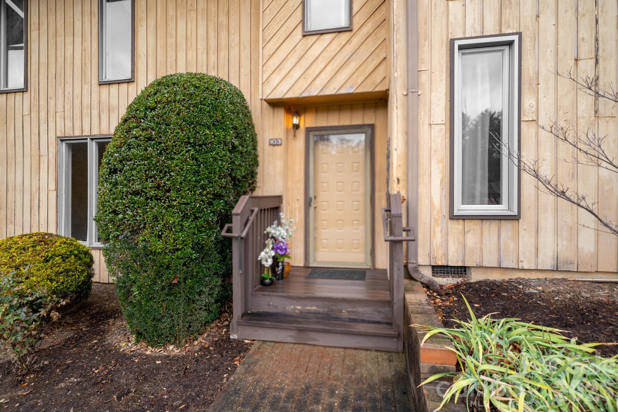 103 Pebble Creek Drive — Asheville