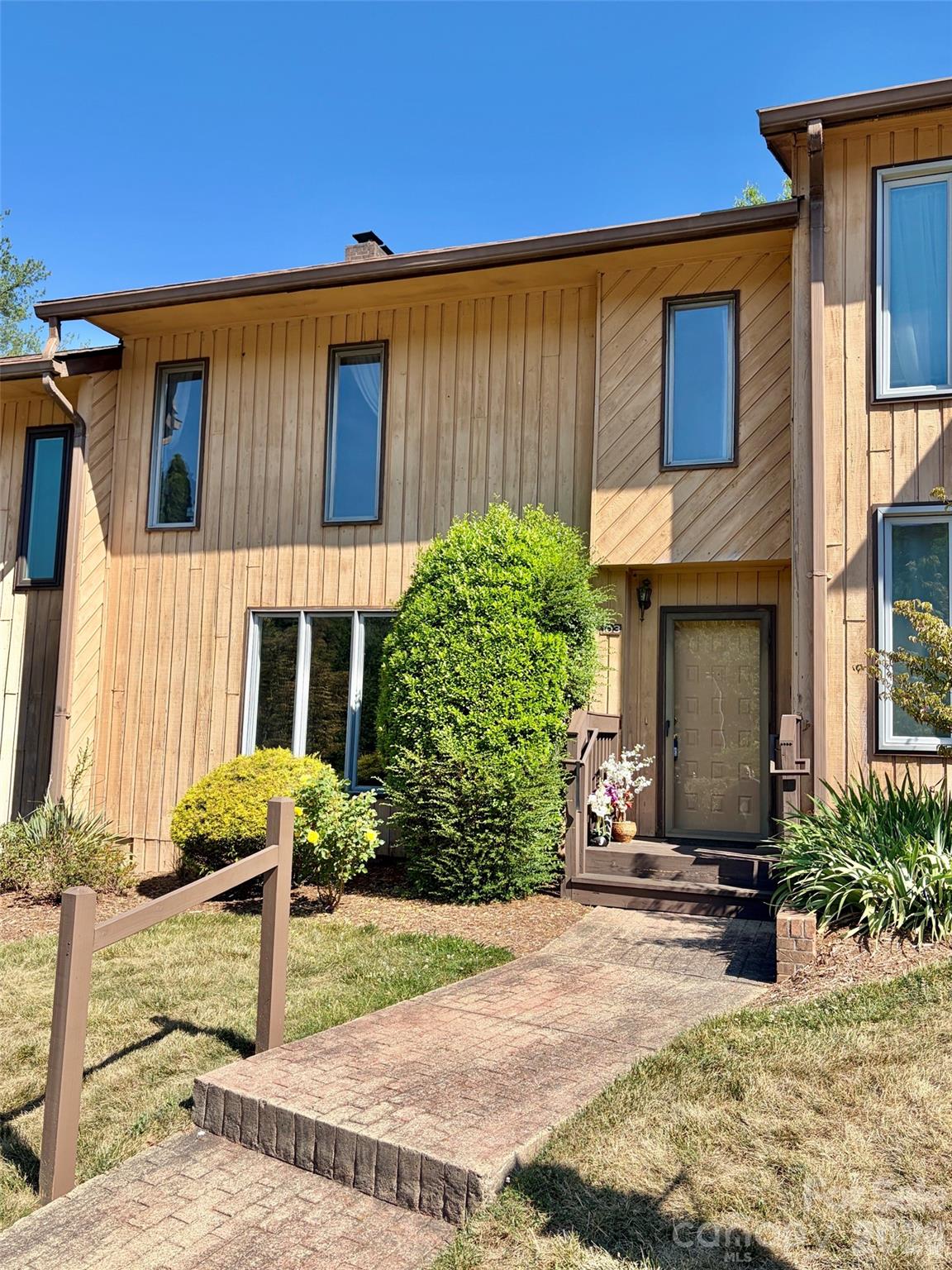 103 Pebble Creek Drive — Asheville