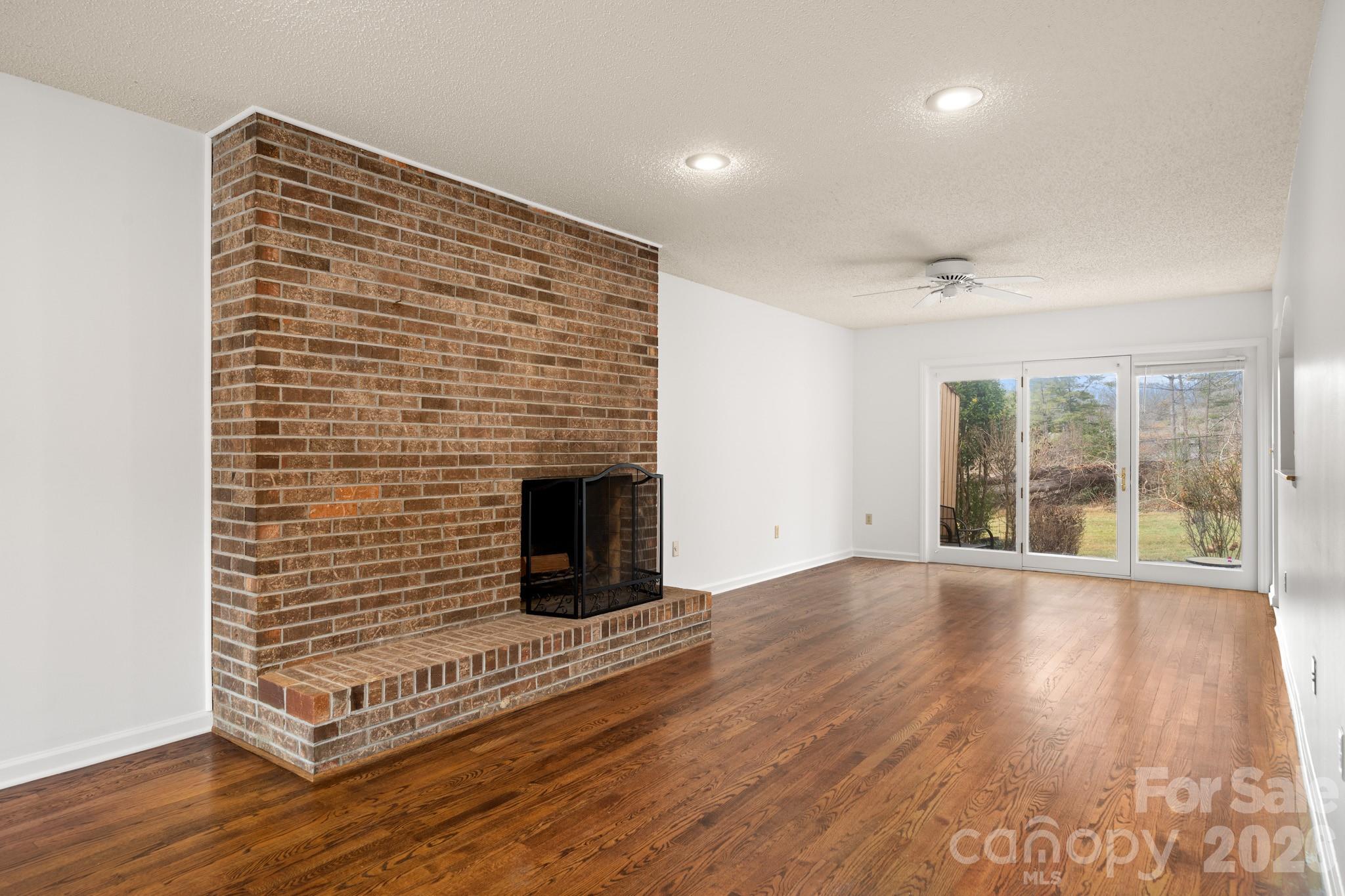 103 Pebble Creek Drive — Asheville