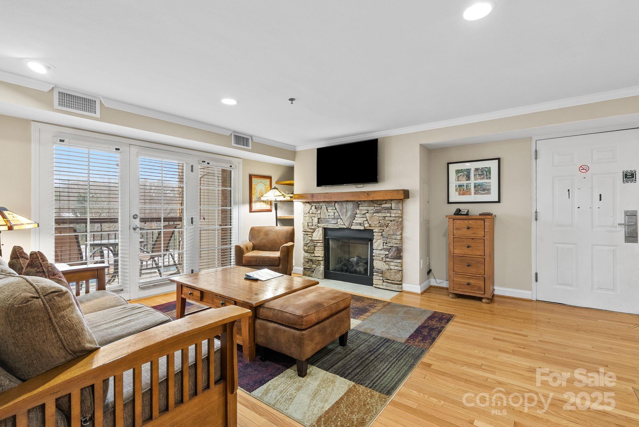 430 Bowling Park Road — Asheville