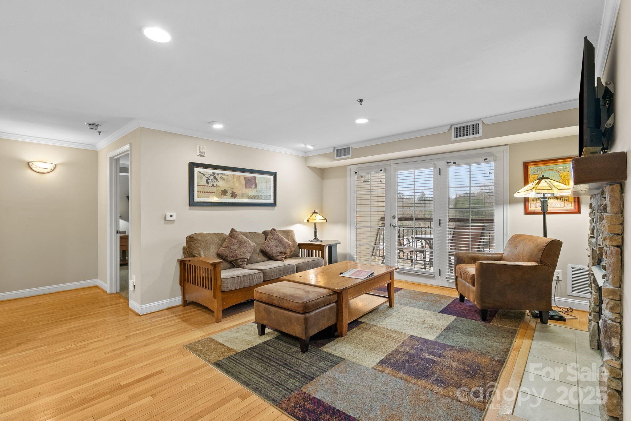 430 Bowling Park Road — Asheville