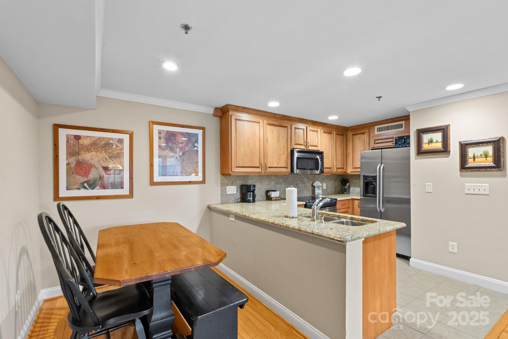 430 Bowling Park Road — Asheville