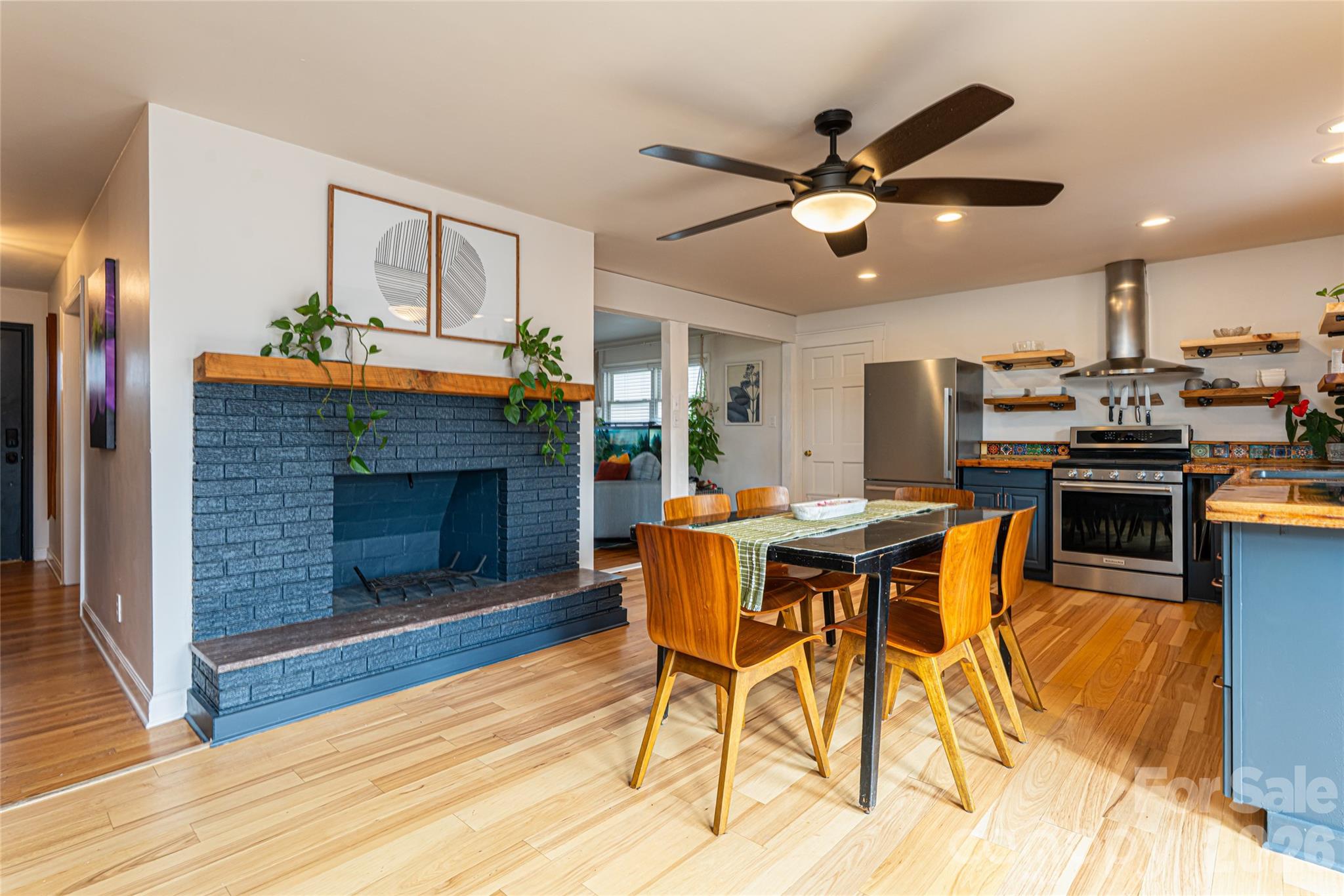 10 Lance Lane — Asheville