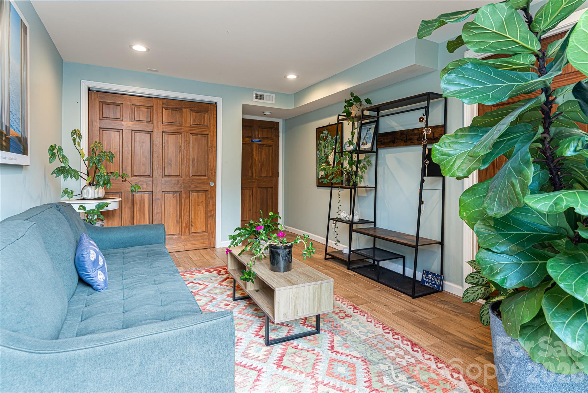 10 Lance Lane — Asheville