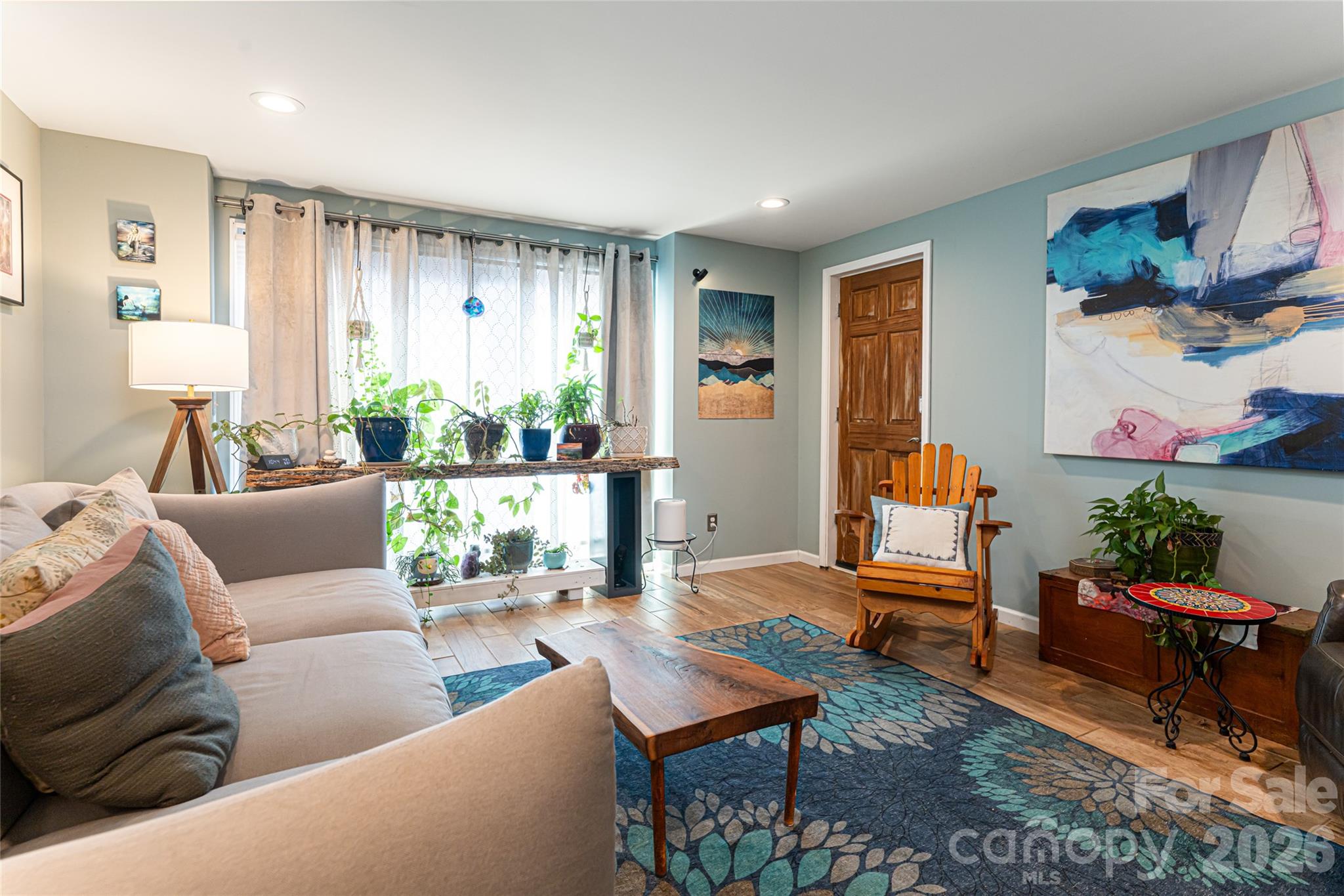 10 Lance Lane — Asheville