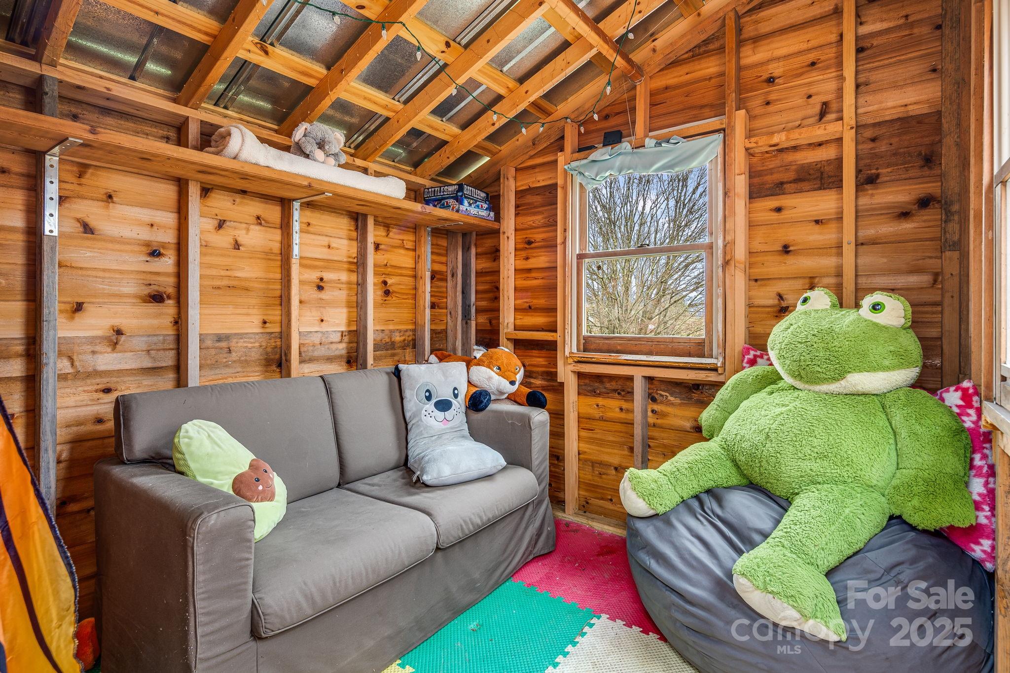 195 Whitmire Road — Brevard