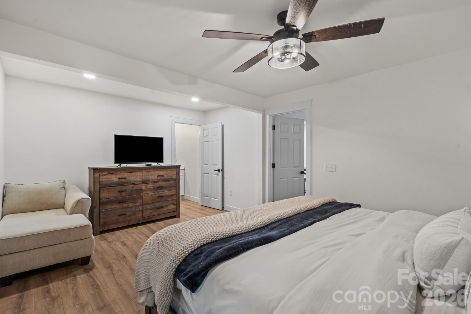 5740 Crouse Road — Crouse