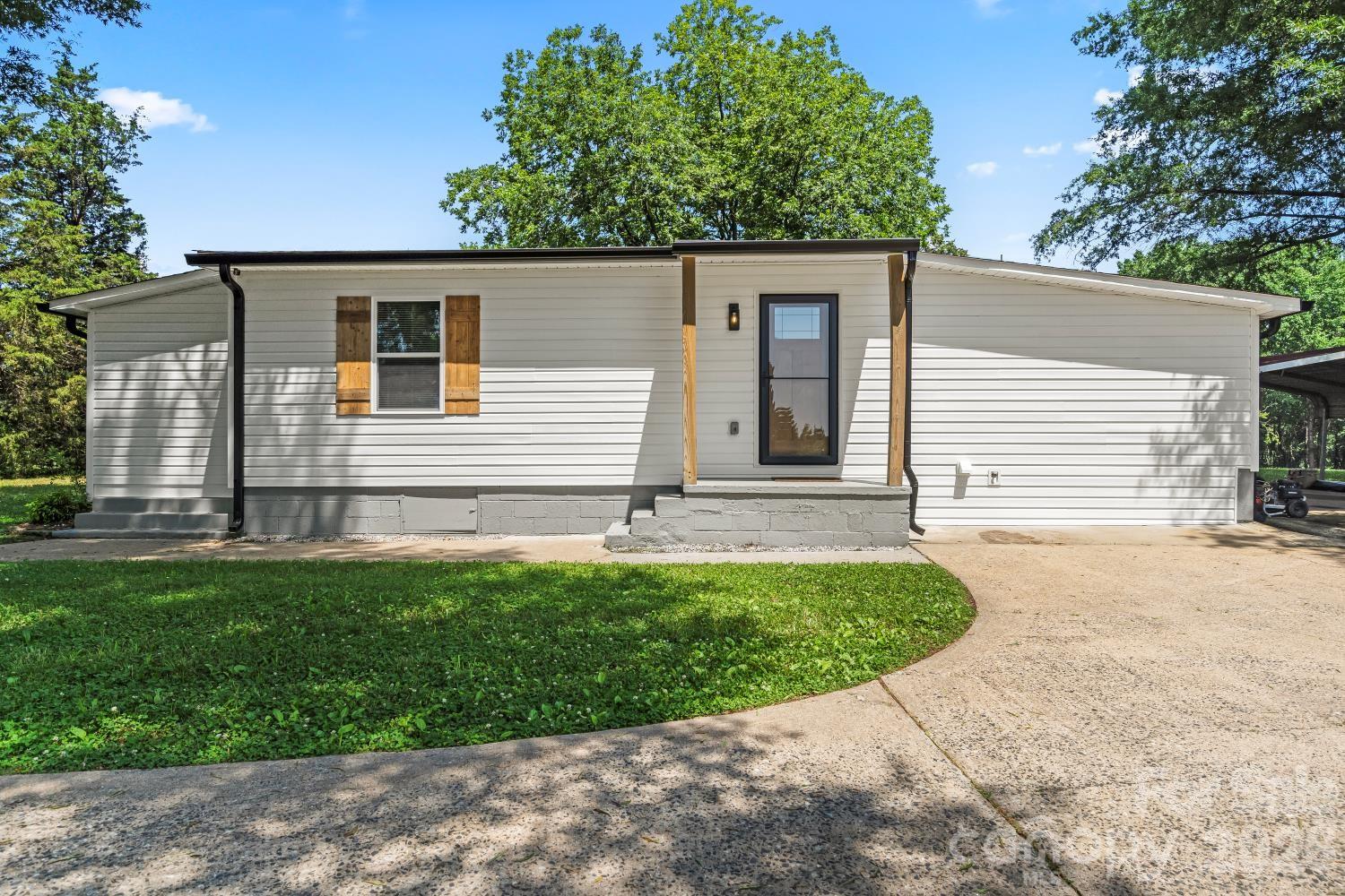 5740 Crouse Road — Crouse