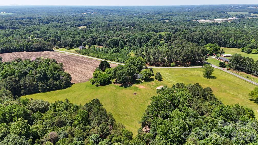 5740 Crouse Road — Crouse