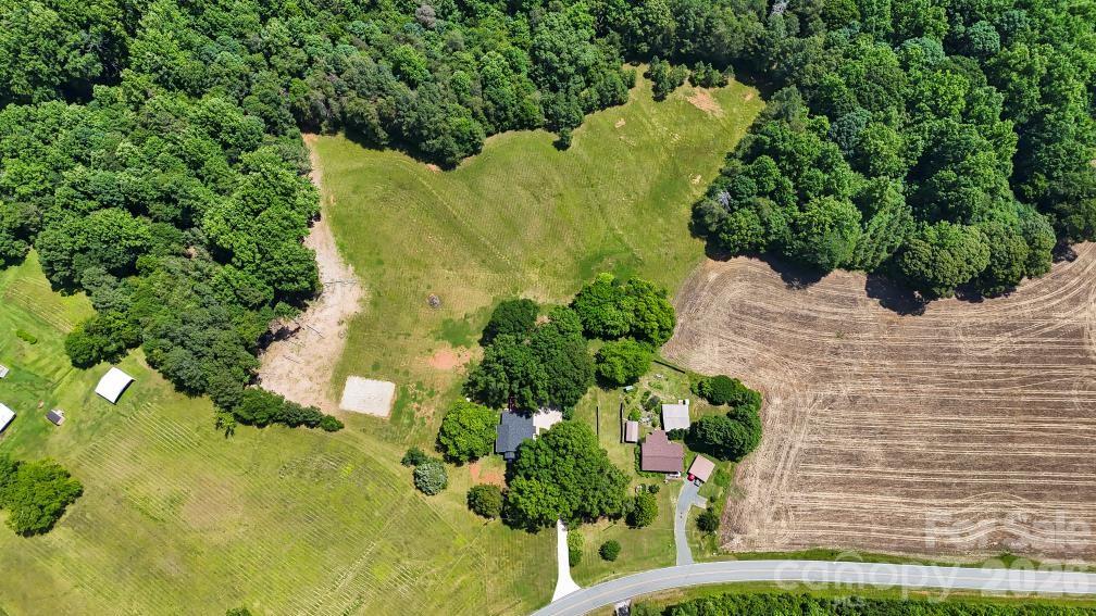 5740 Crouse Road — Crouse