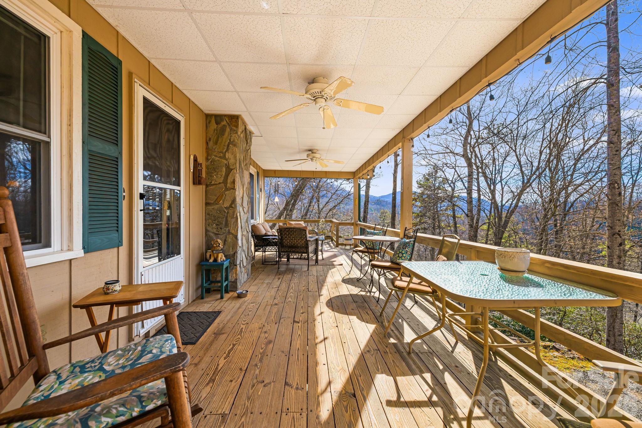 65 Roy Lane — Black Mountain