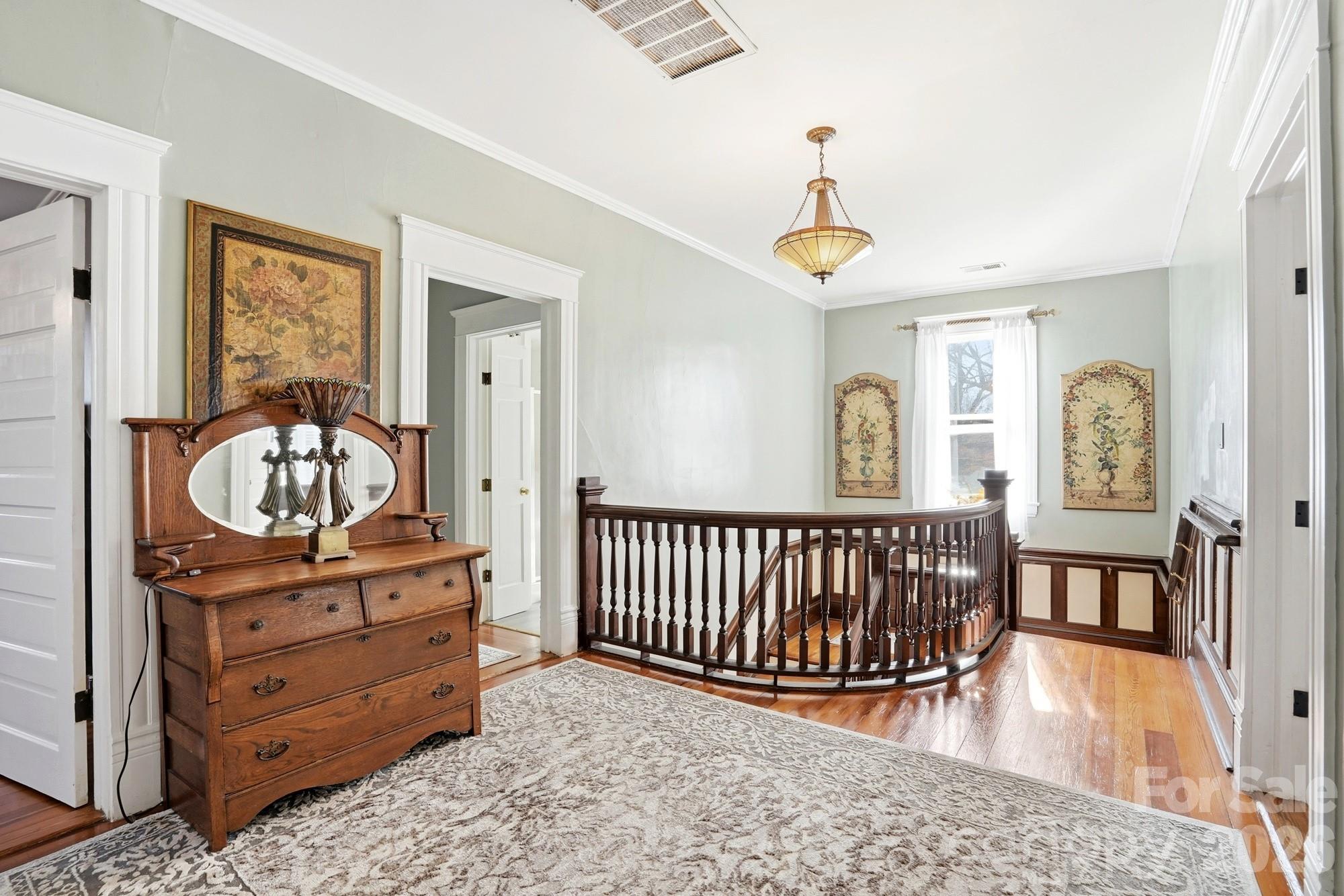 1103 W Franklin Street — Monroe