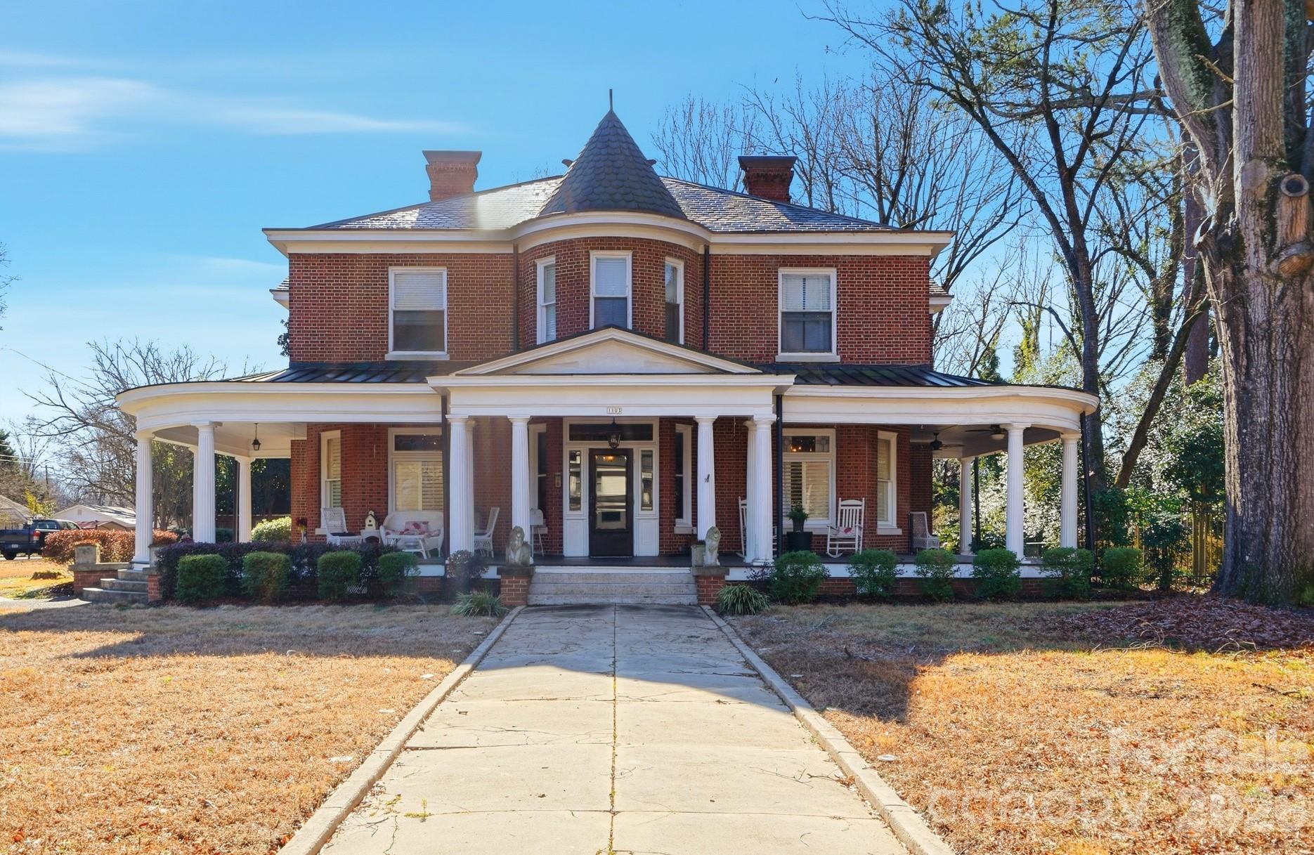 1103 W Franklin Street — Monroe