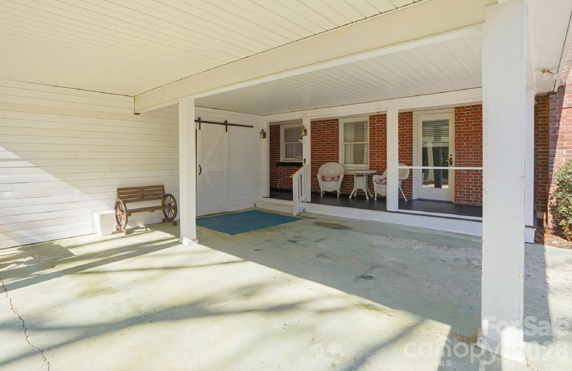 1103 W Franklin Street — Monroe