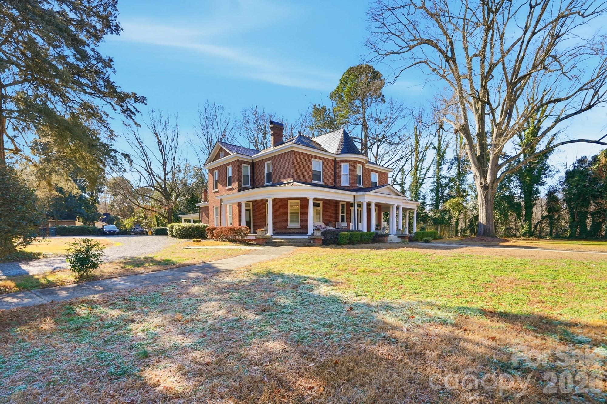 1103 W Franklin Street — Monroe