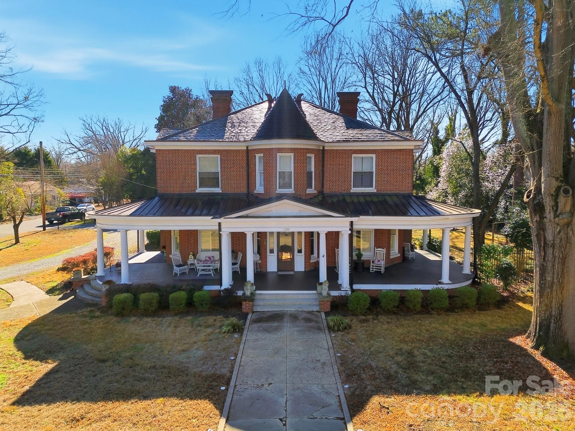 1103 W Franklin Street — Monroe