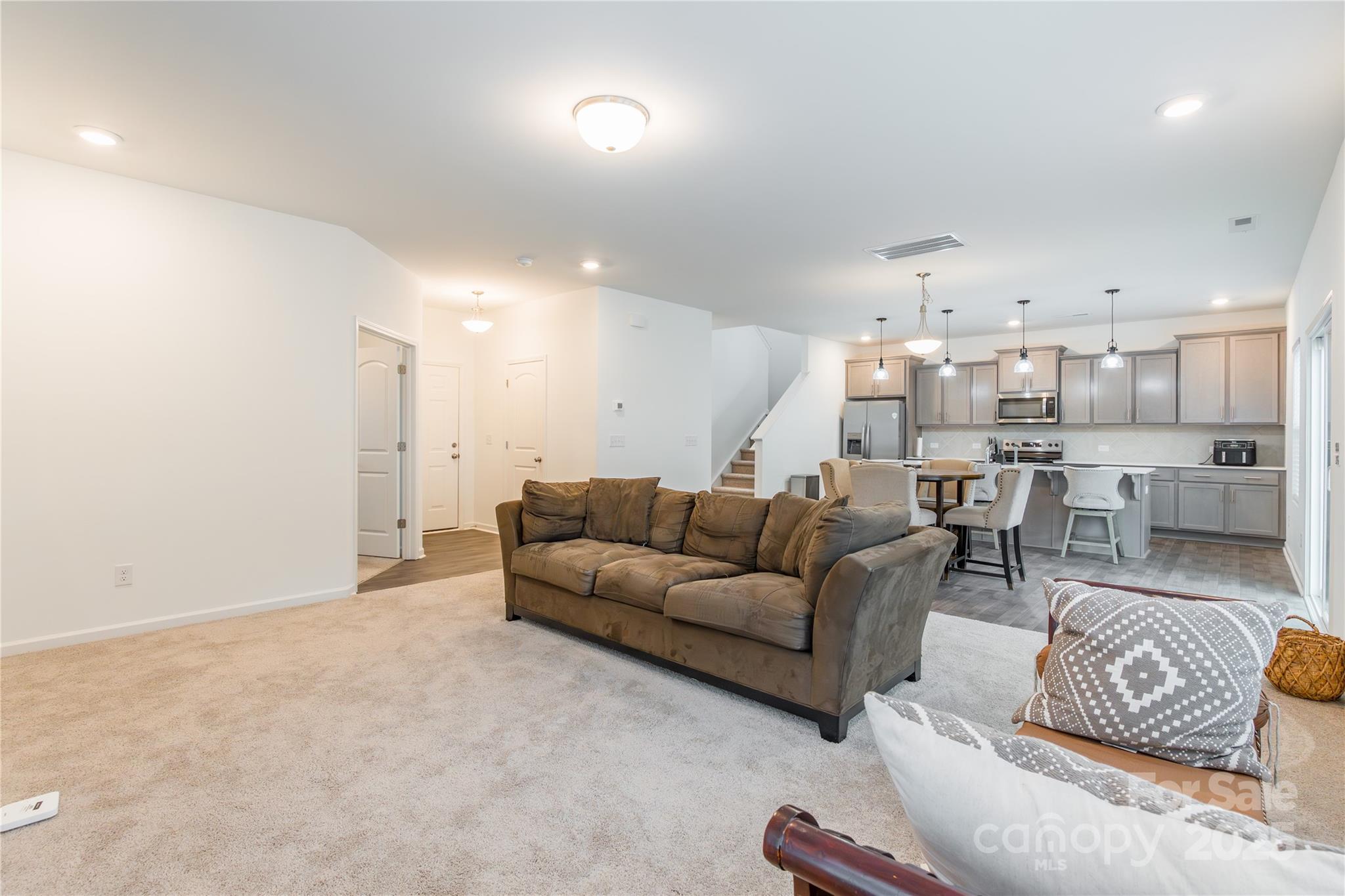 11178 Argosy Drive — Lancaster