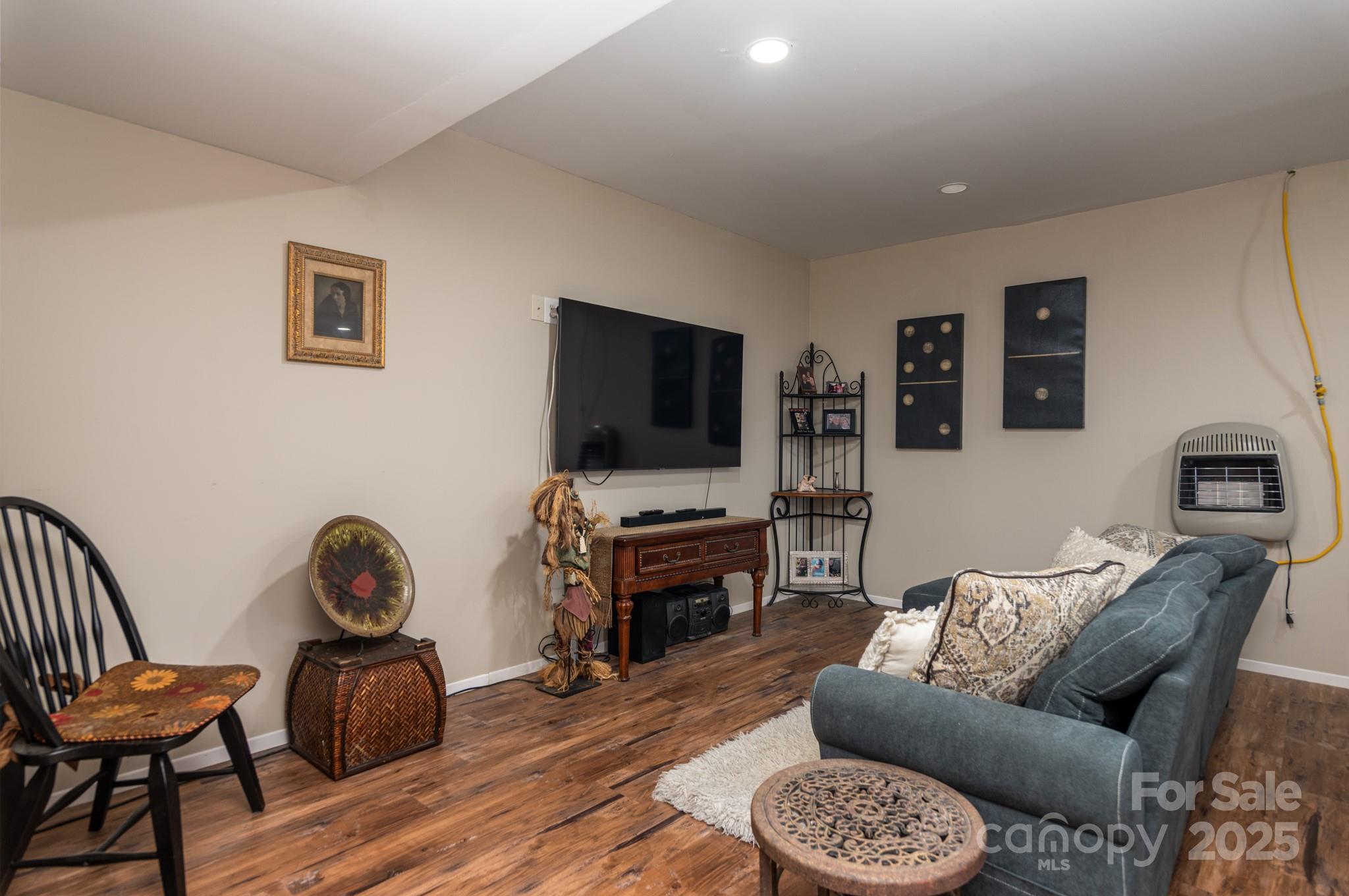21 Maple Leaf Lane — Glade Valley