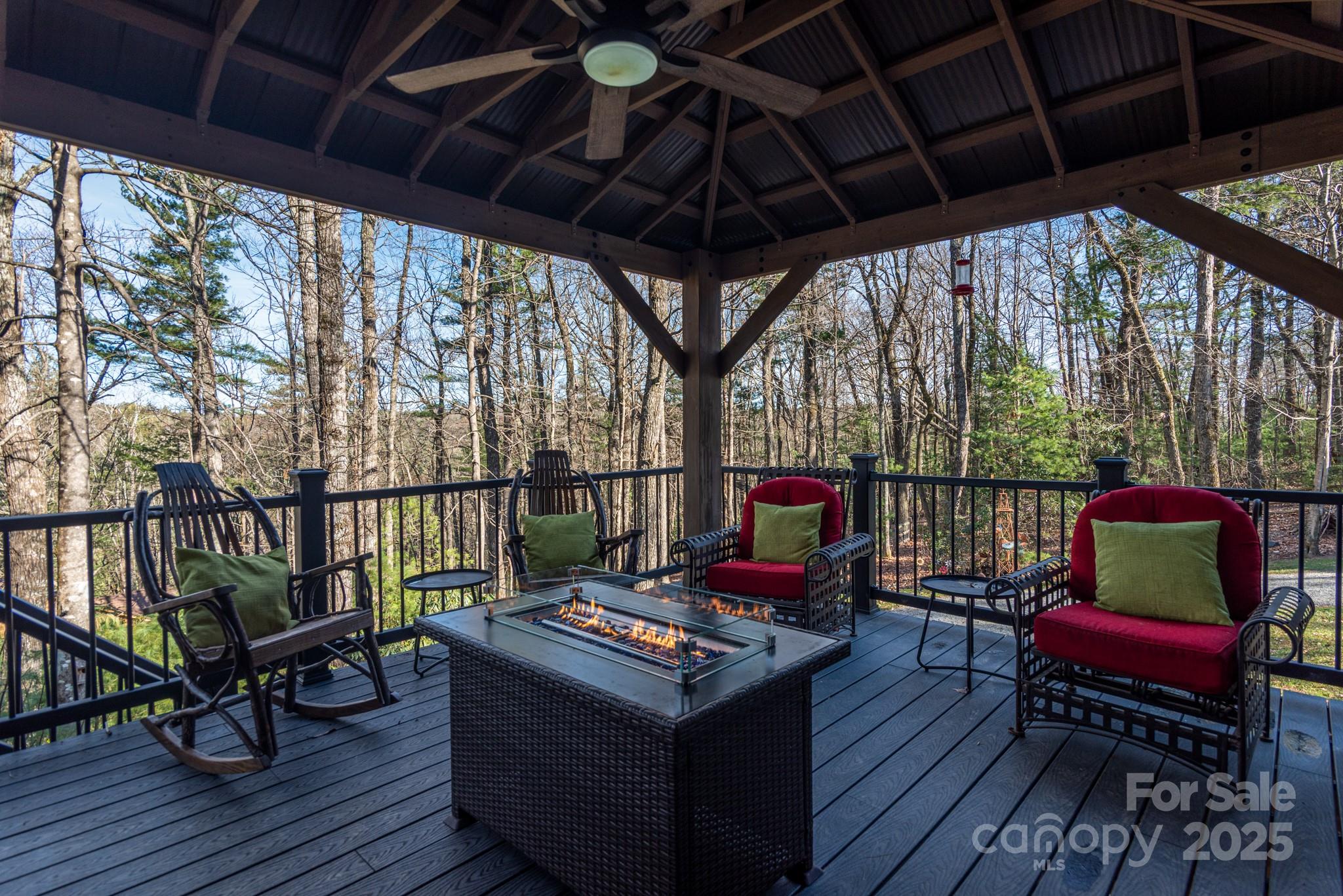 21 Maple Leaf Lane — Glade Valley