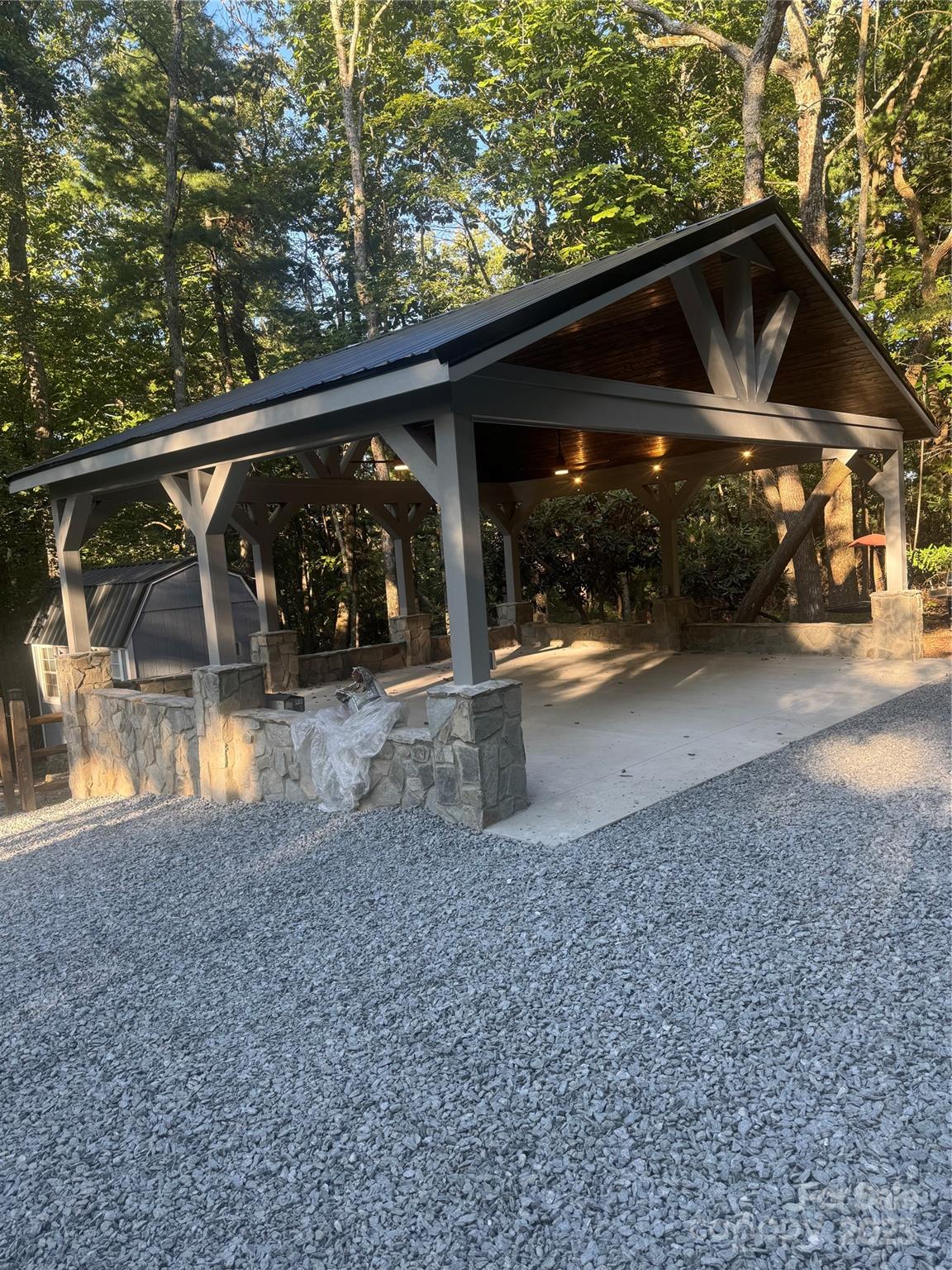 21 Maple Leaf Lane — Glade Valley