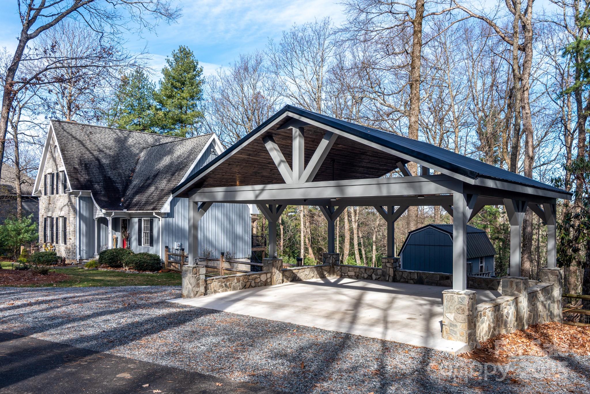 21 Maple Leaf Lane — Glade Valley