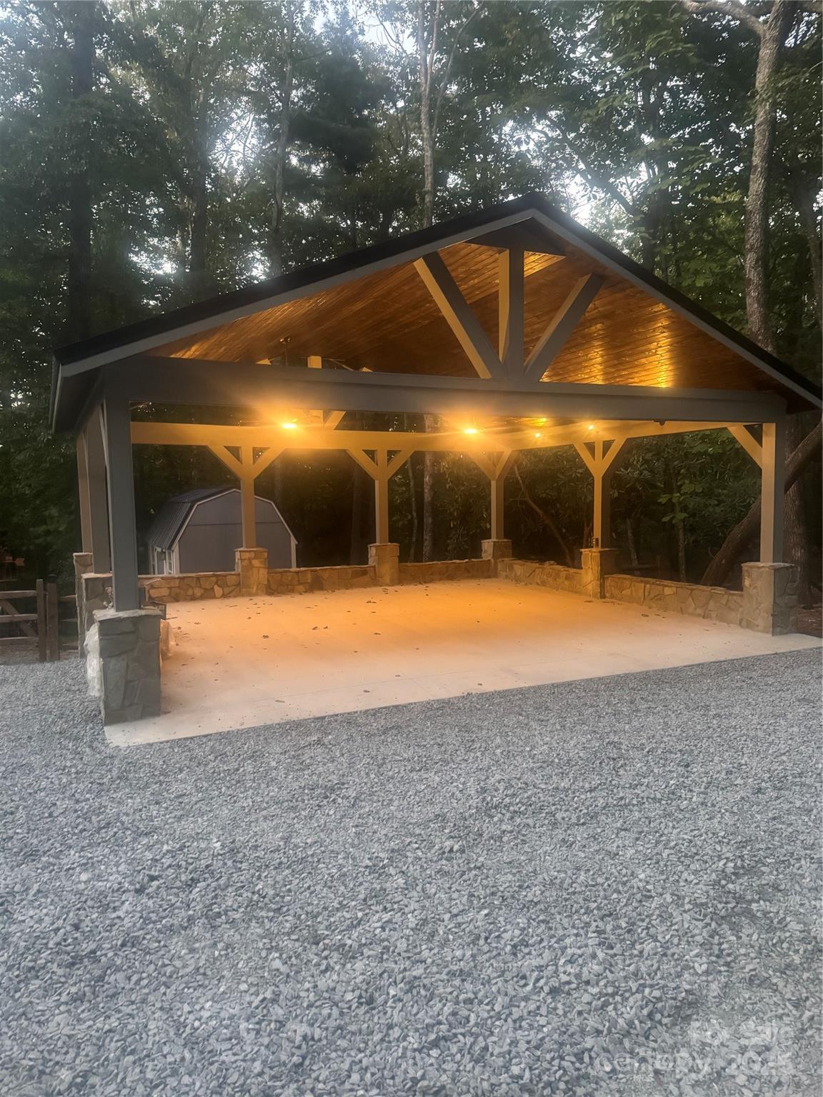 21 Maple Leaf Lane — Glade Valley