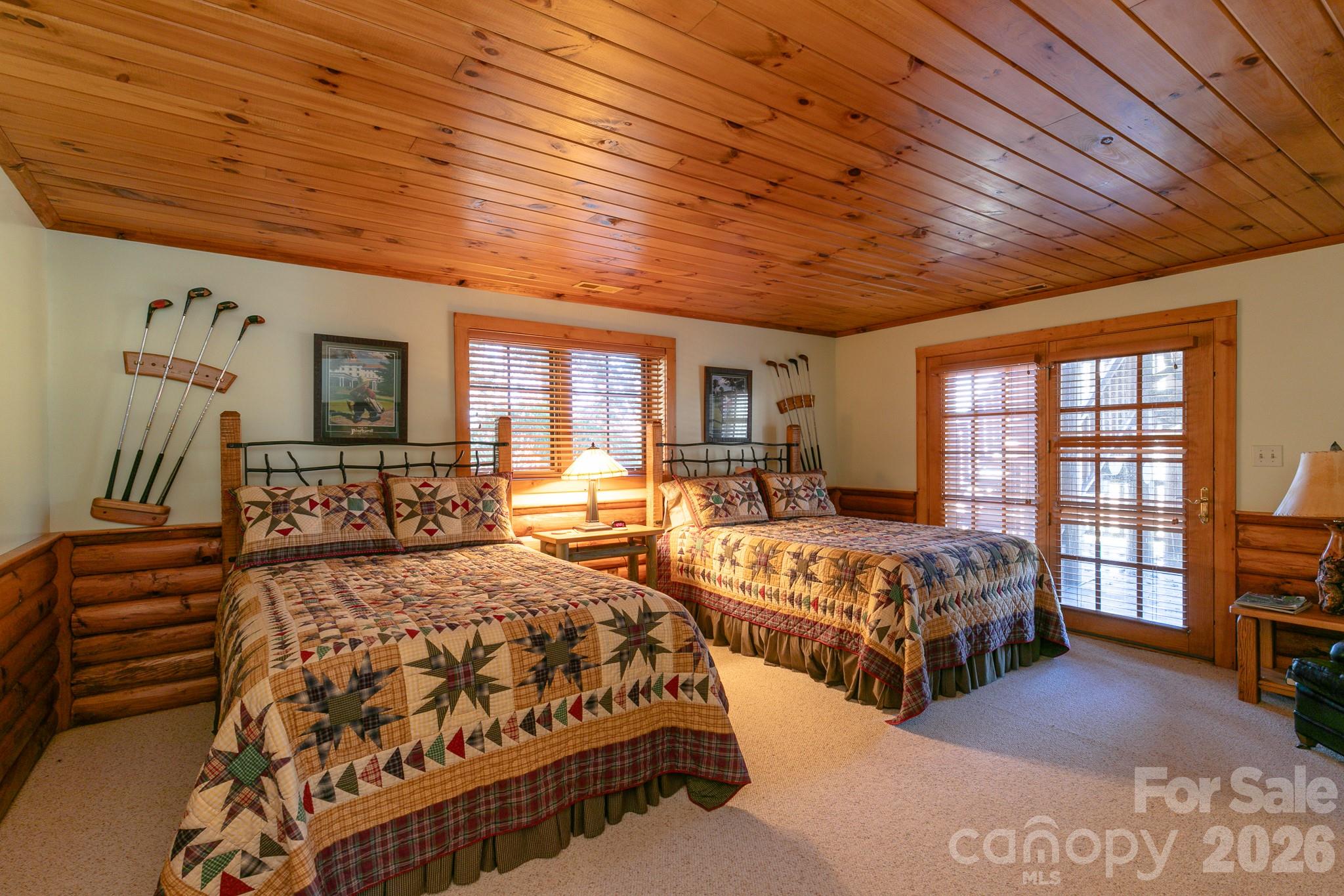 851 Austin Mountain Drive — Burnsville